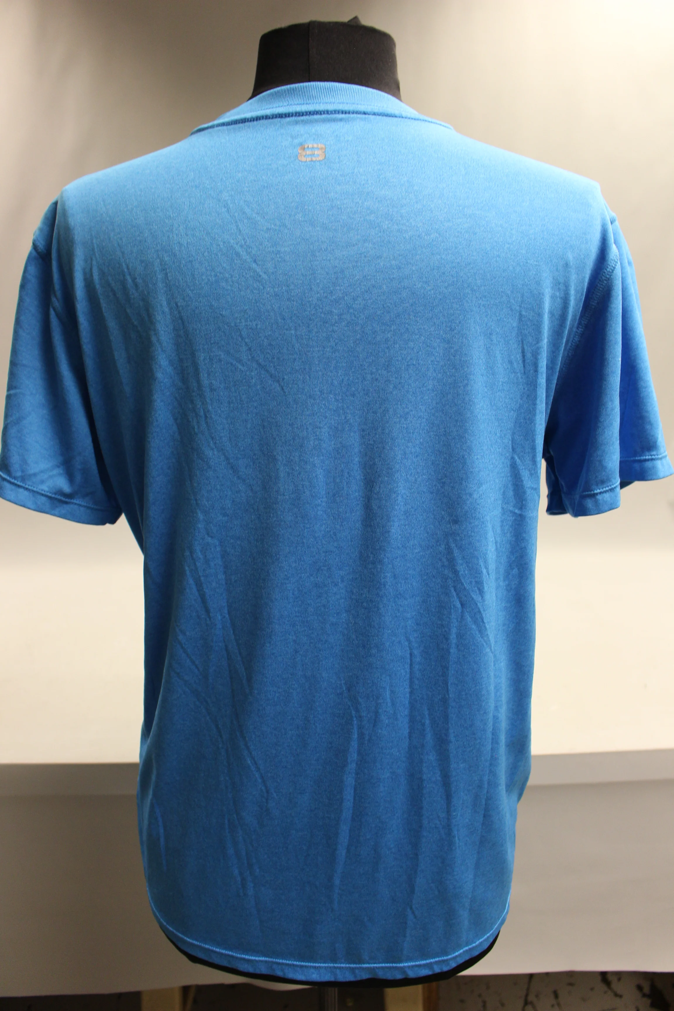 Layer Performance Men's T-Shirt - Medium - Used - Image 5