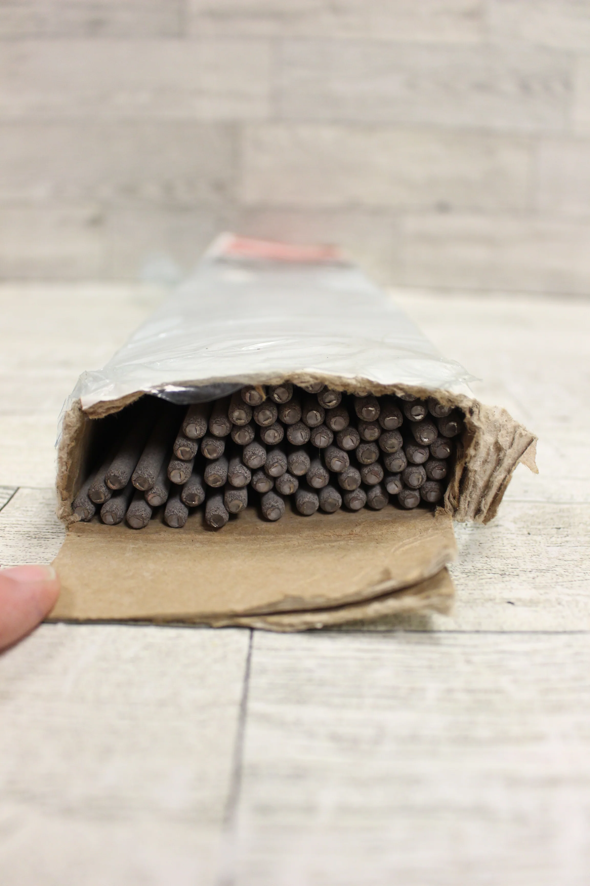Lincoln Electric E6013 Electrodes - 67 rods - New - Image 3