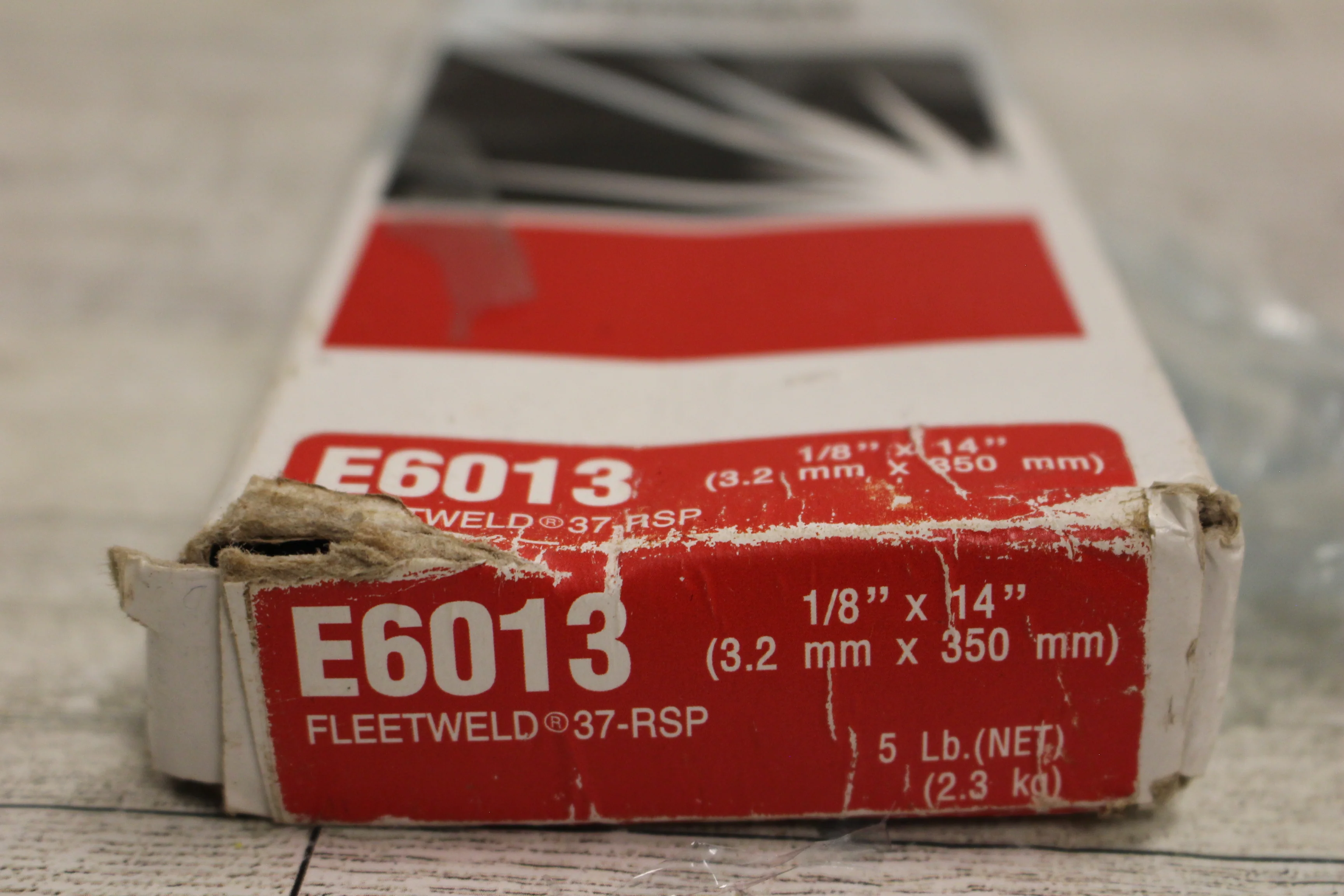 Lincoln Electric E6013 Electrodes - 67 rods - New - Image 6