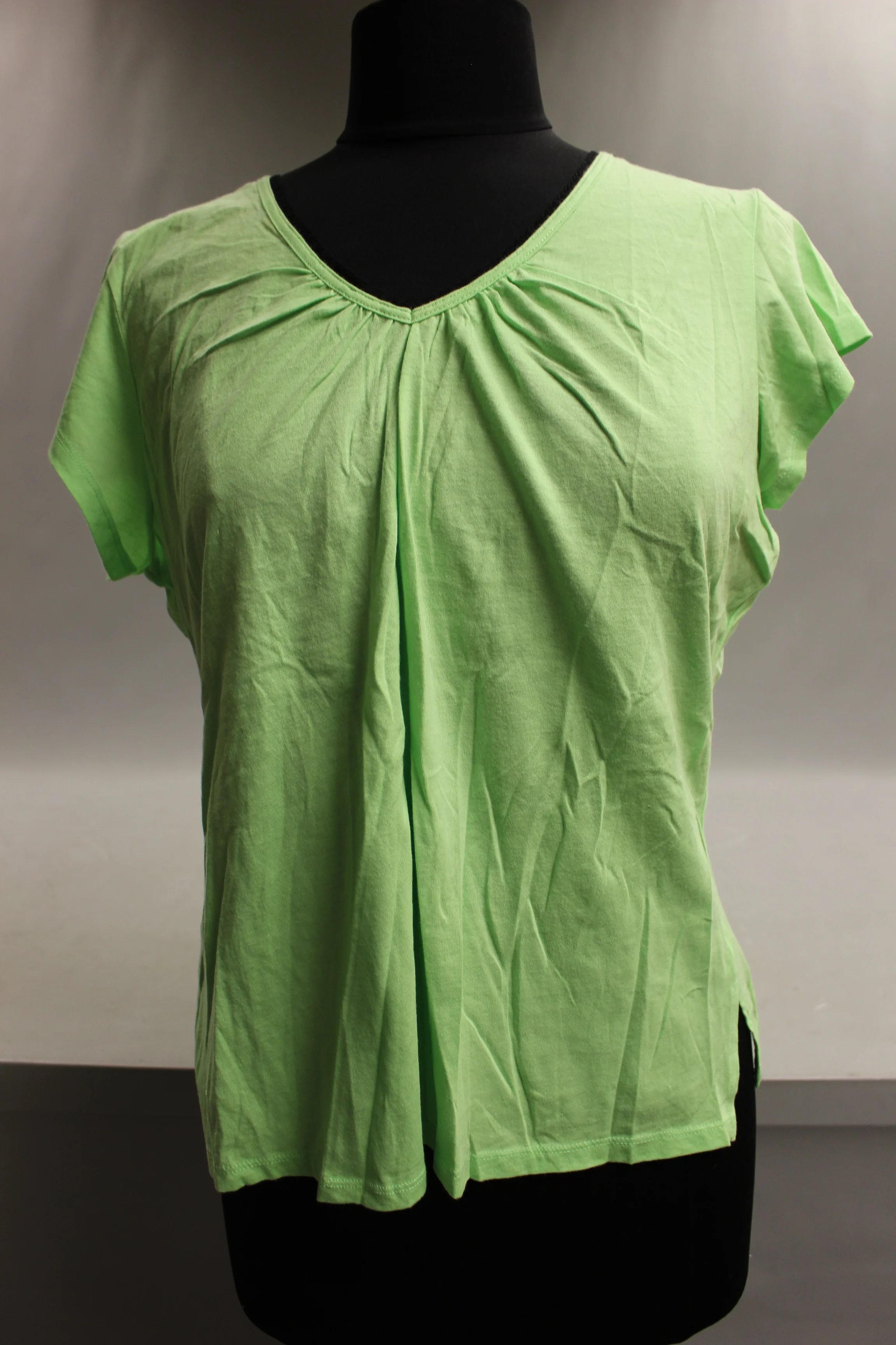 Liz Claiborne Axcess Ladies Top - Large - New