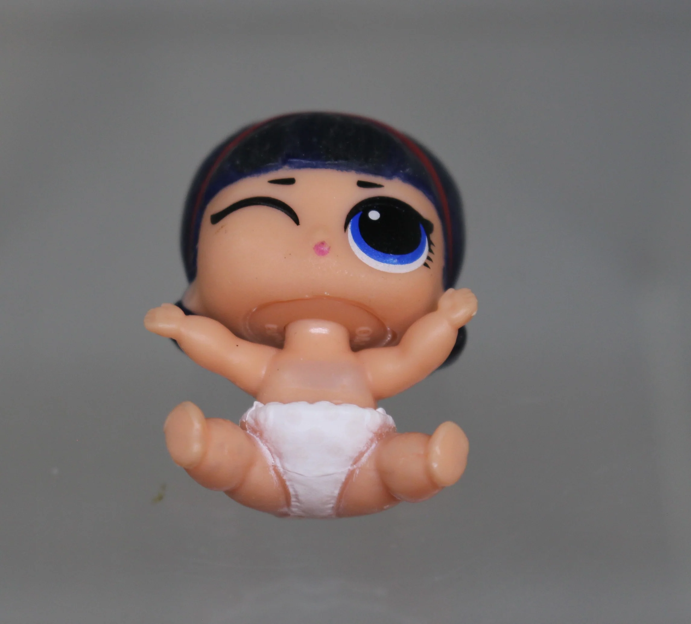 LOL Surprise Doll Dolls Baby Lil Sis Sister Pop Heart - Replacement Doll Only