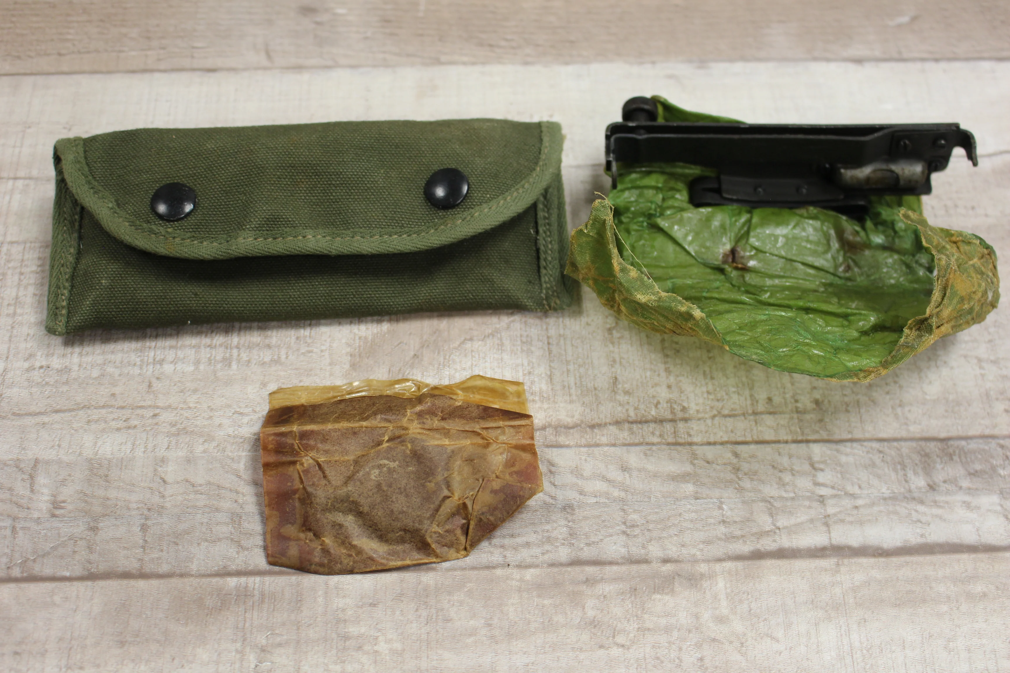 M15 Grenade Launcher Sight In Original Wax Packaging & Case - New - Image 2