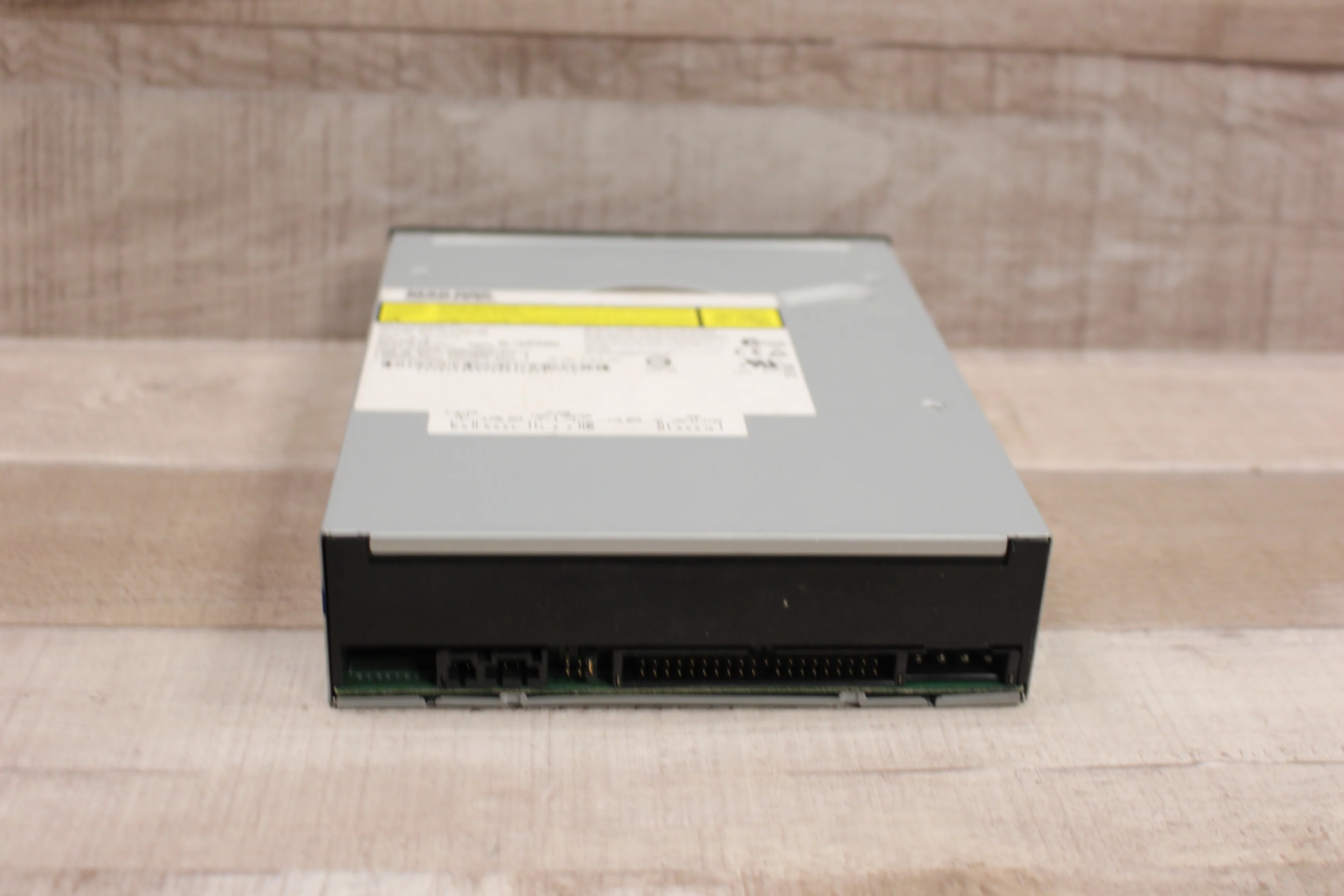Mad Dog Multimedia DVD Player/Writer - MD-16XDVD9A2 - Used - Image 2