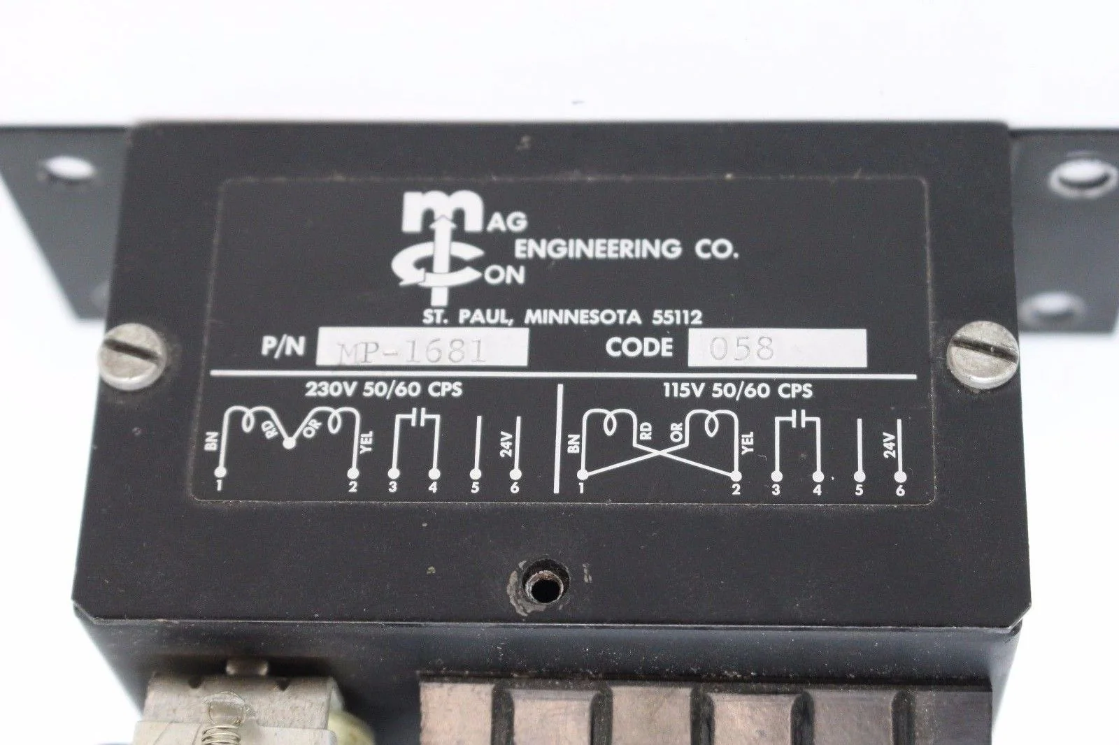 Mag Engineering Co Relay, P/N MP-1681, Code 058, 230V - 115V, 50/60 CPS - Image 2