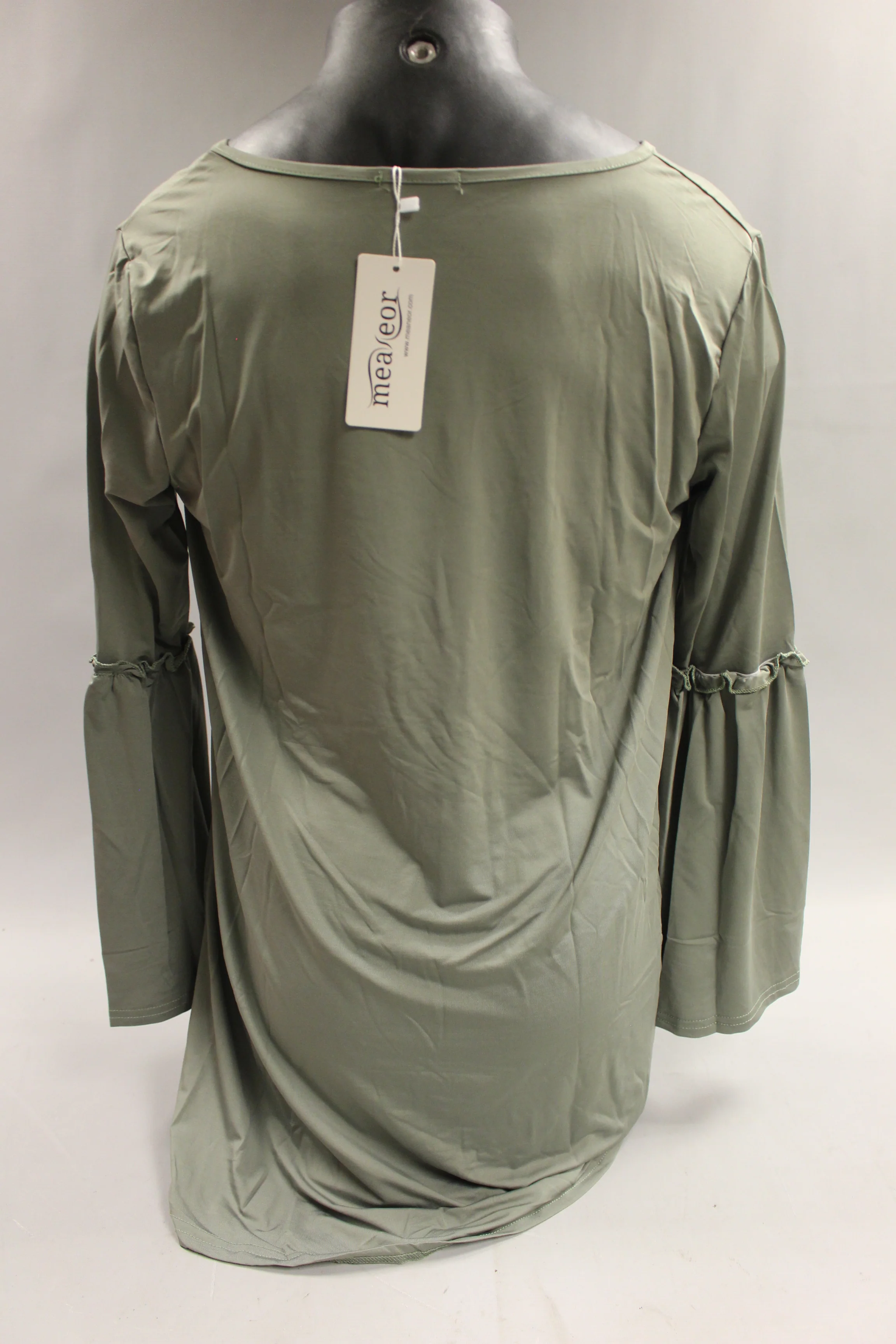 Meanor Casual V Neck Blouse Shirt - Size Large -New - Image 2