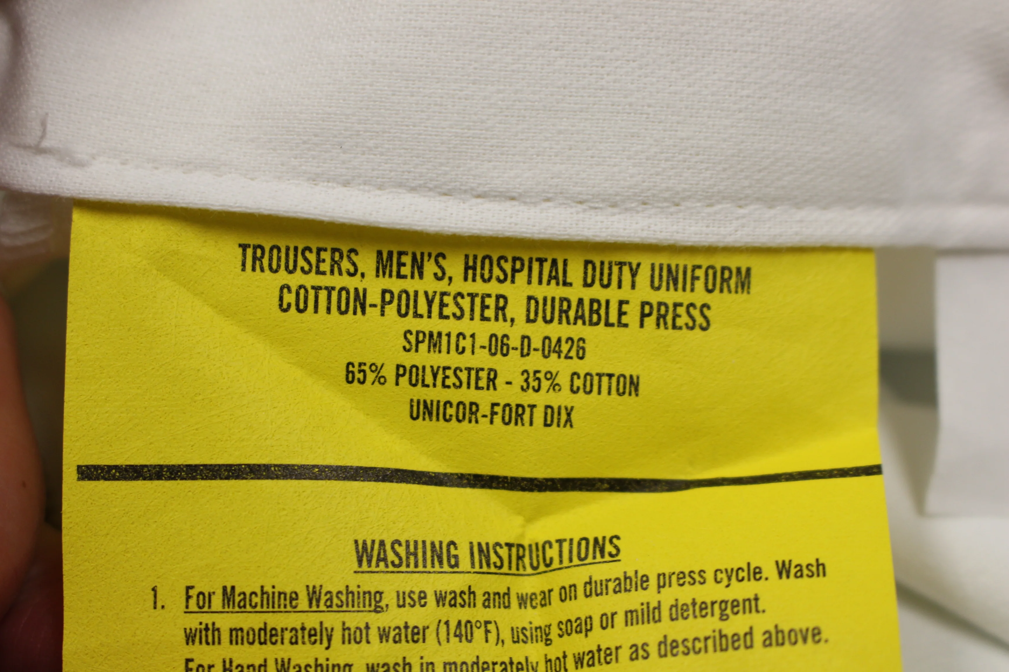 Men's Hospital White Poly/Cotton Pants, Size: 40 X 34, 8405-00-110-9478, Used - Image 3