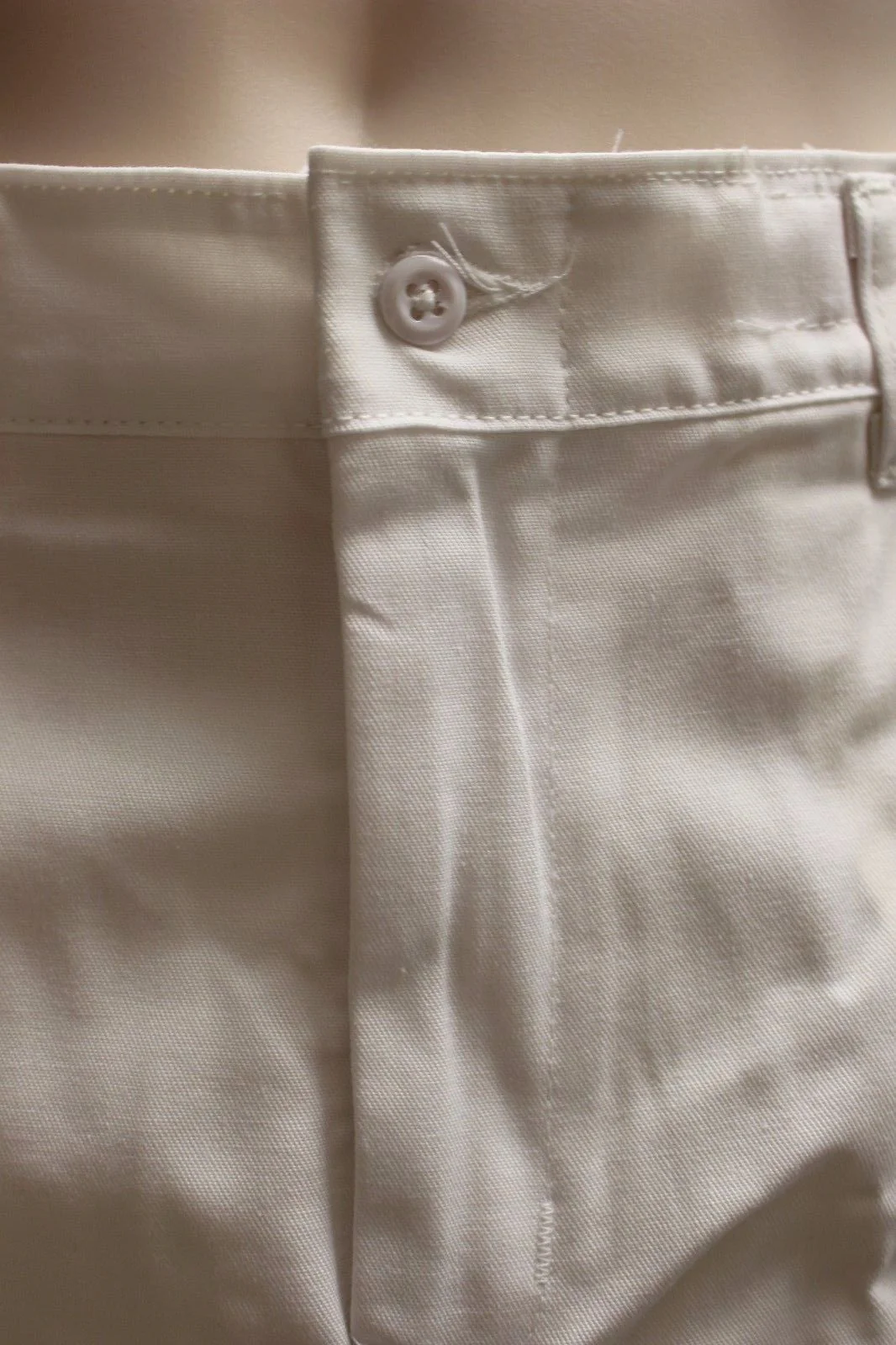 Men's Medical & Dental Personnel Uniform Trousers, 30x34, White, New - Image 3