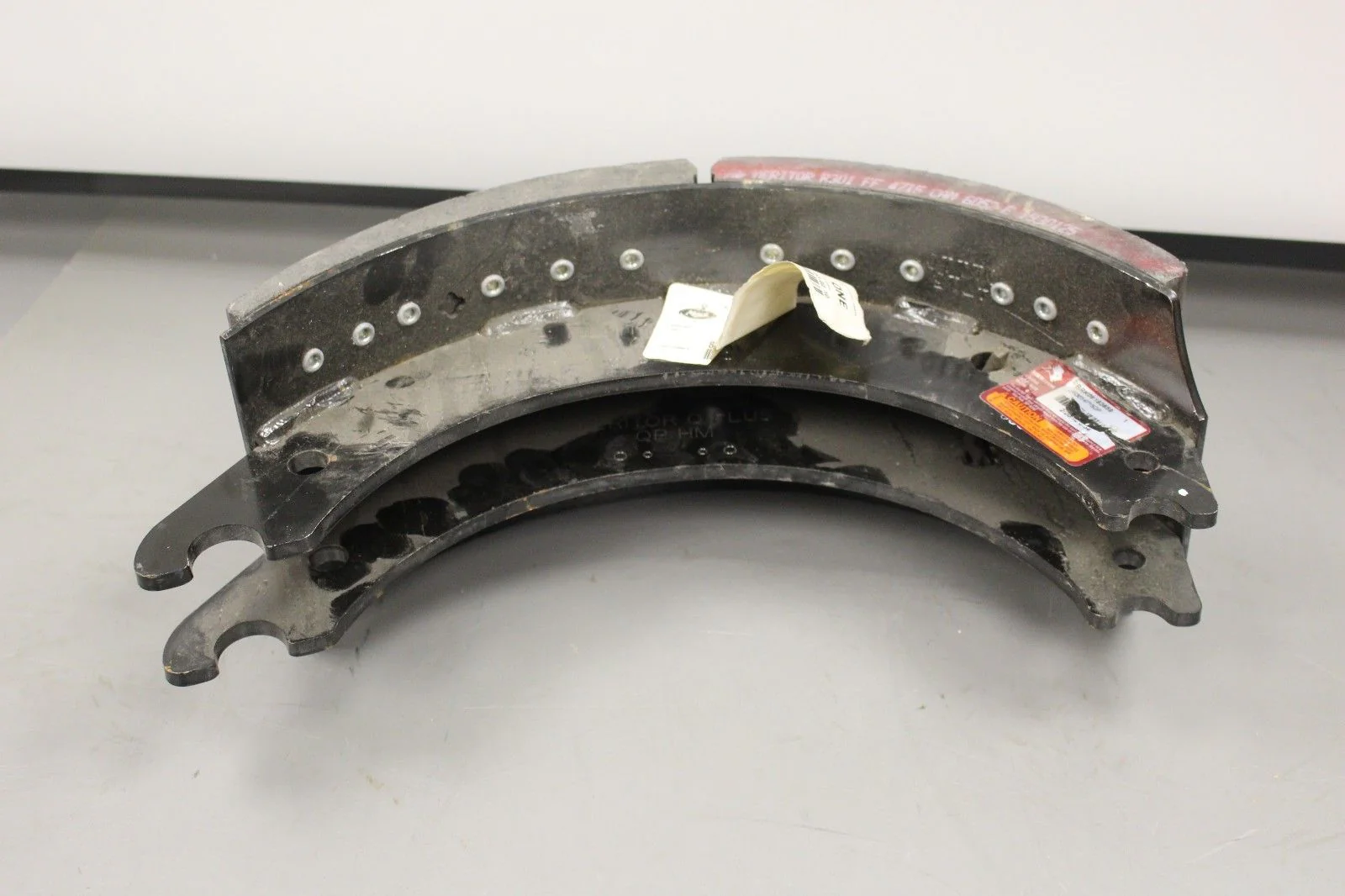 Meritor Brake Shoe SR3014715QP, 2530-01-519-9148, New - Image 2