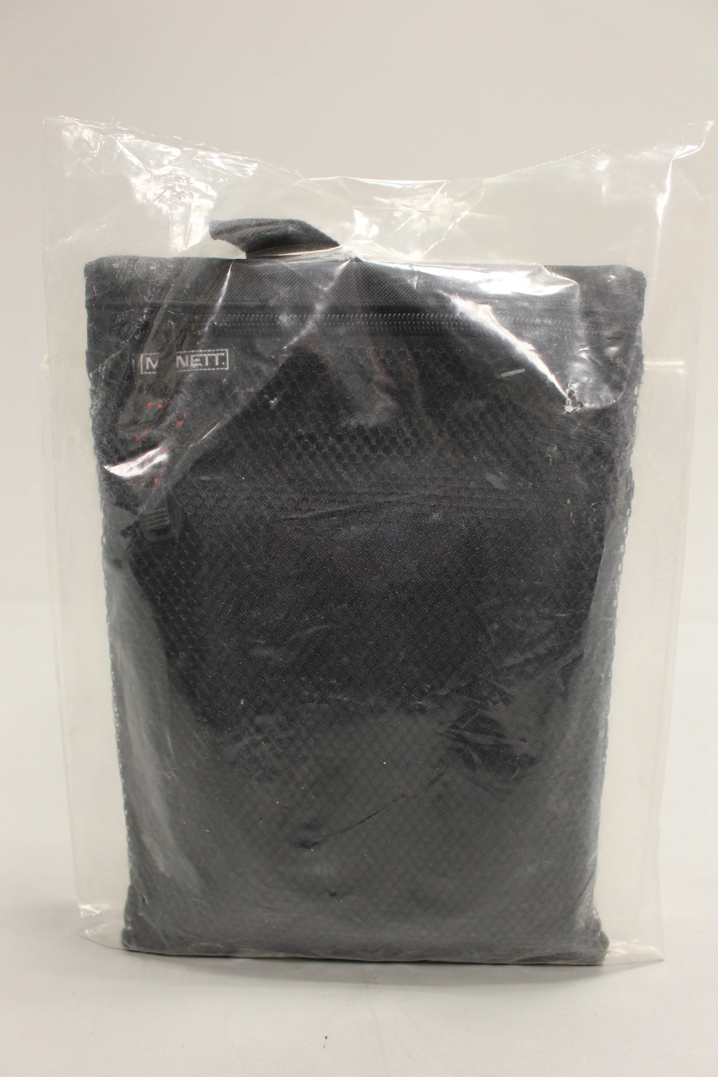 Micronet Brand Outdoor & Travel Microfiber Towel - Large - New - Image 6