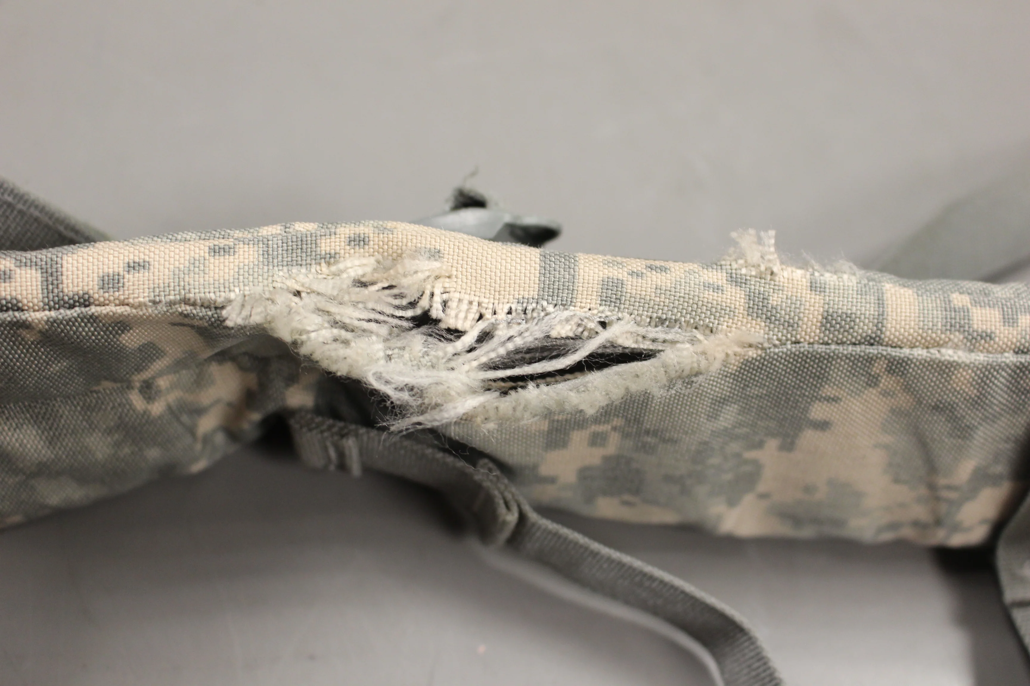 Military Issued Molle II ACU Rucksack Enhanced Frame Shoulder Straps, Grade F - Image 3