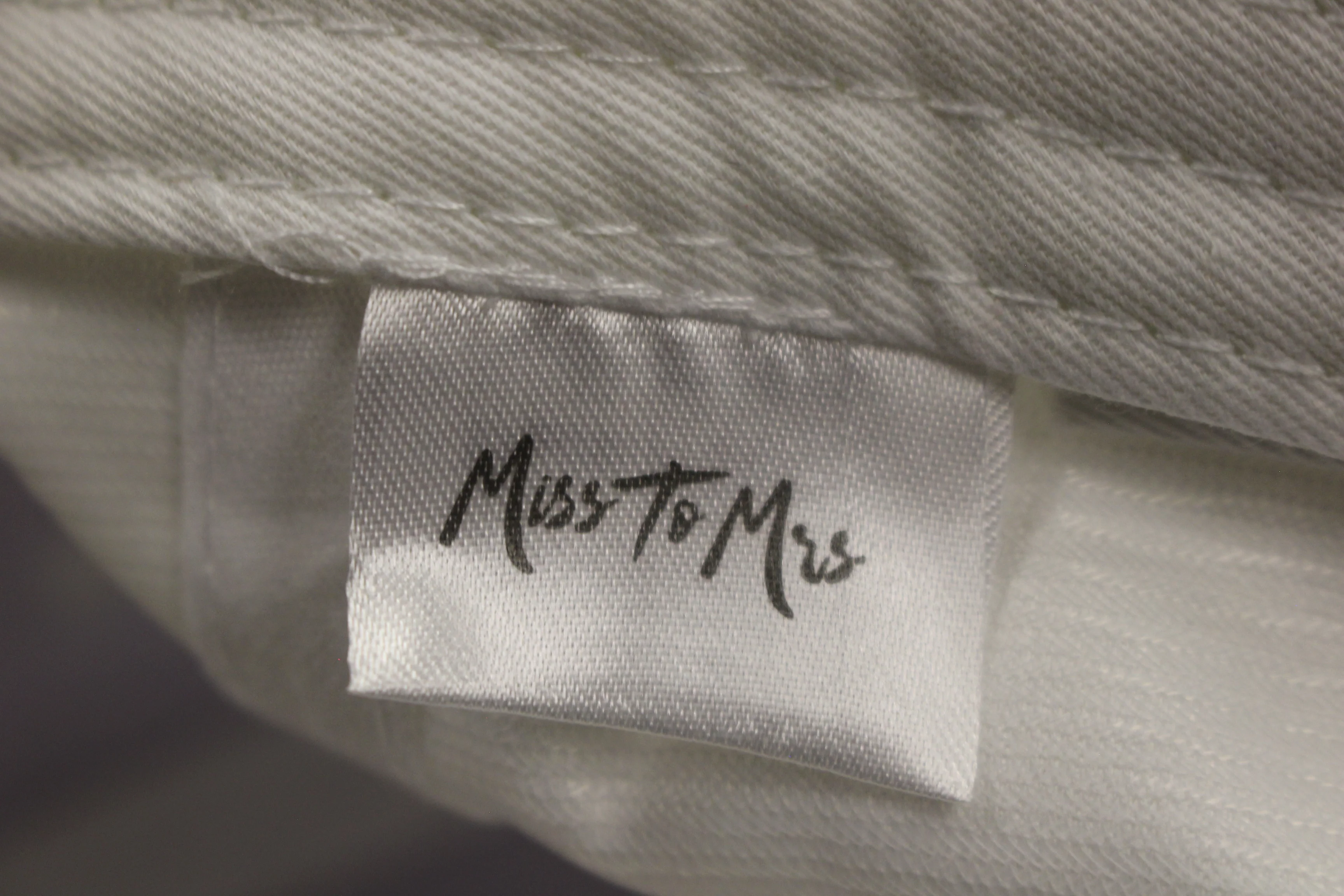 Miss To Mrs Bride Baseball Cap Hat -White -Used - Image 5