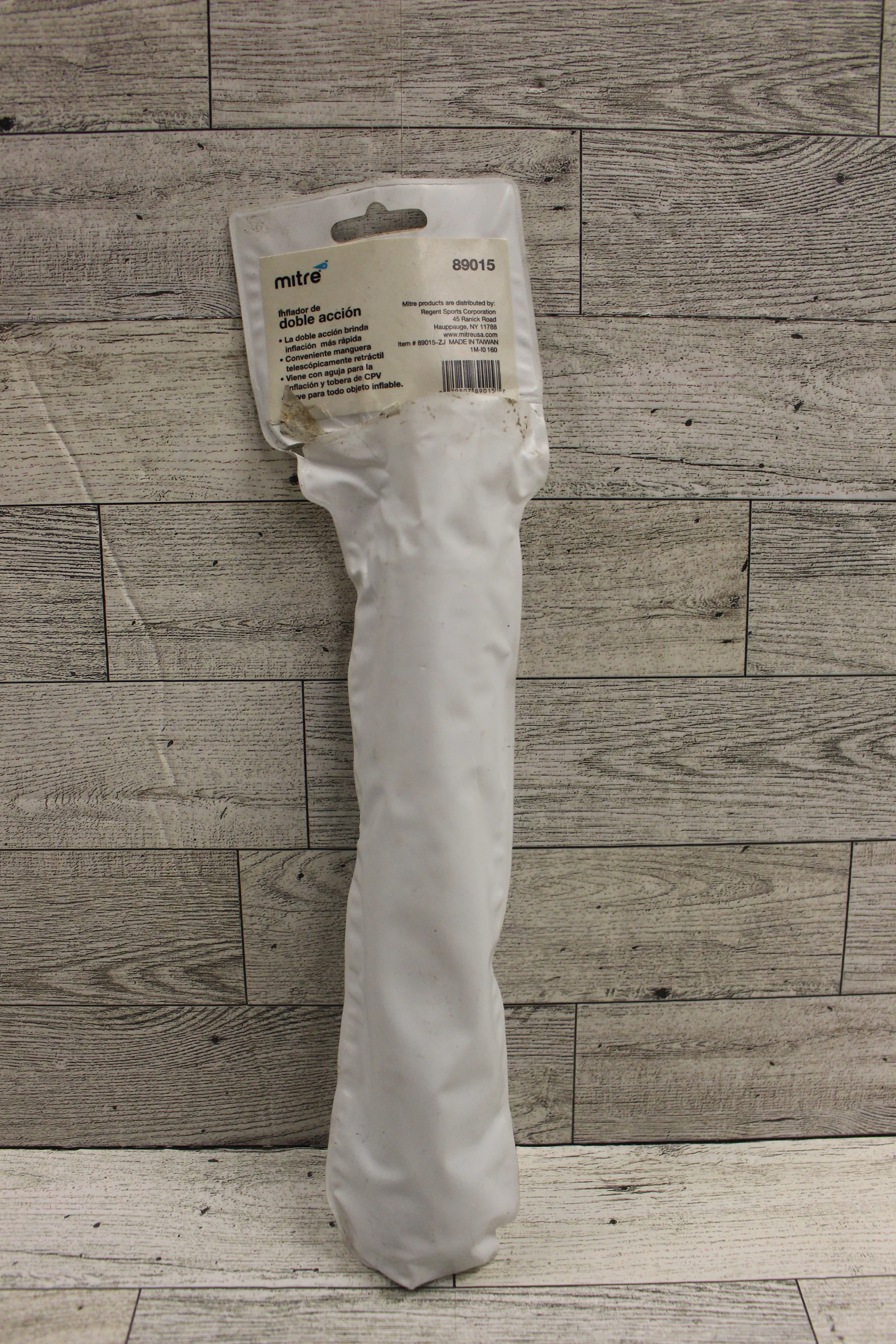 Mitre Dual Action Inflating Pump with Needle - New - Image 8