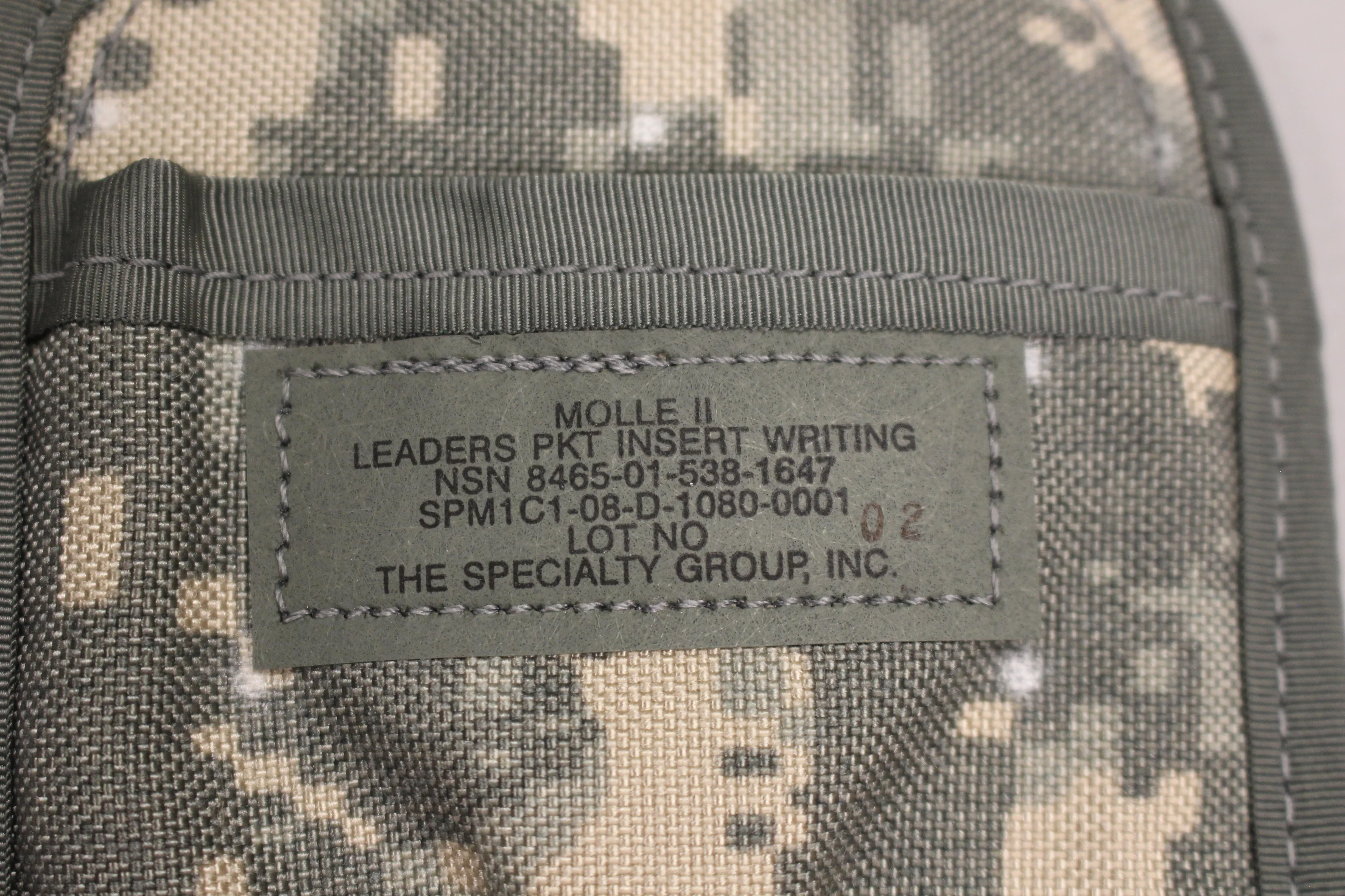 MOLLE II ACU Leaders Insert Writing Pack - 8465-01-538-1647 - New - Image 3
