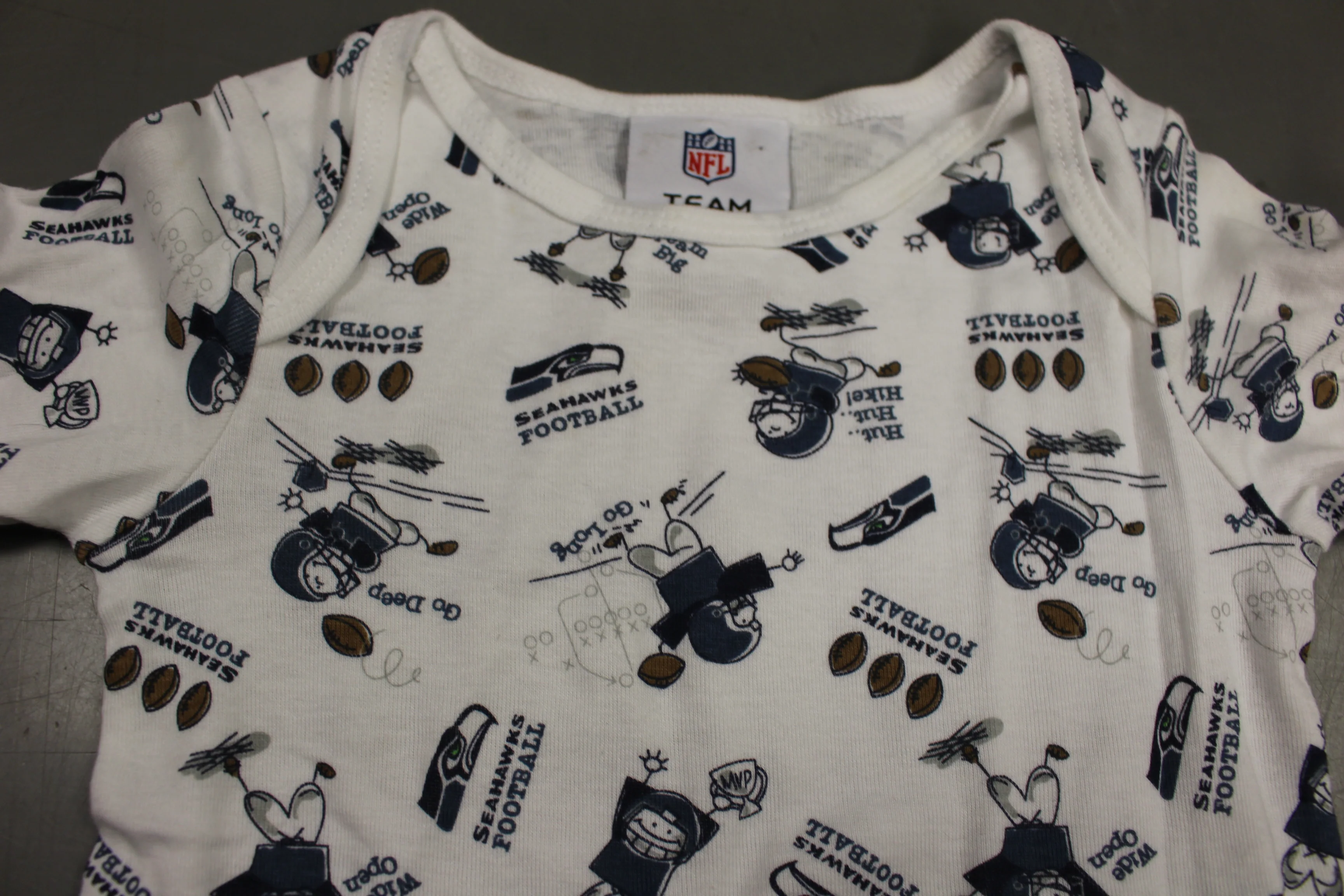 NFL Team Apparel Baby Seahawks Football Onsie Bodysuit, 12 Months, New - Image 2