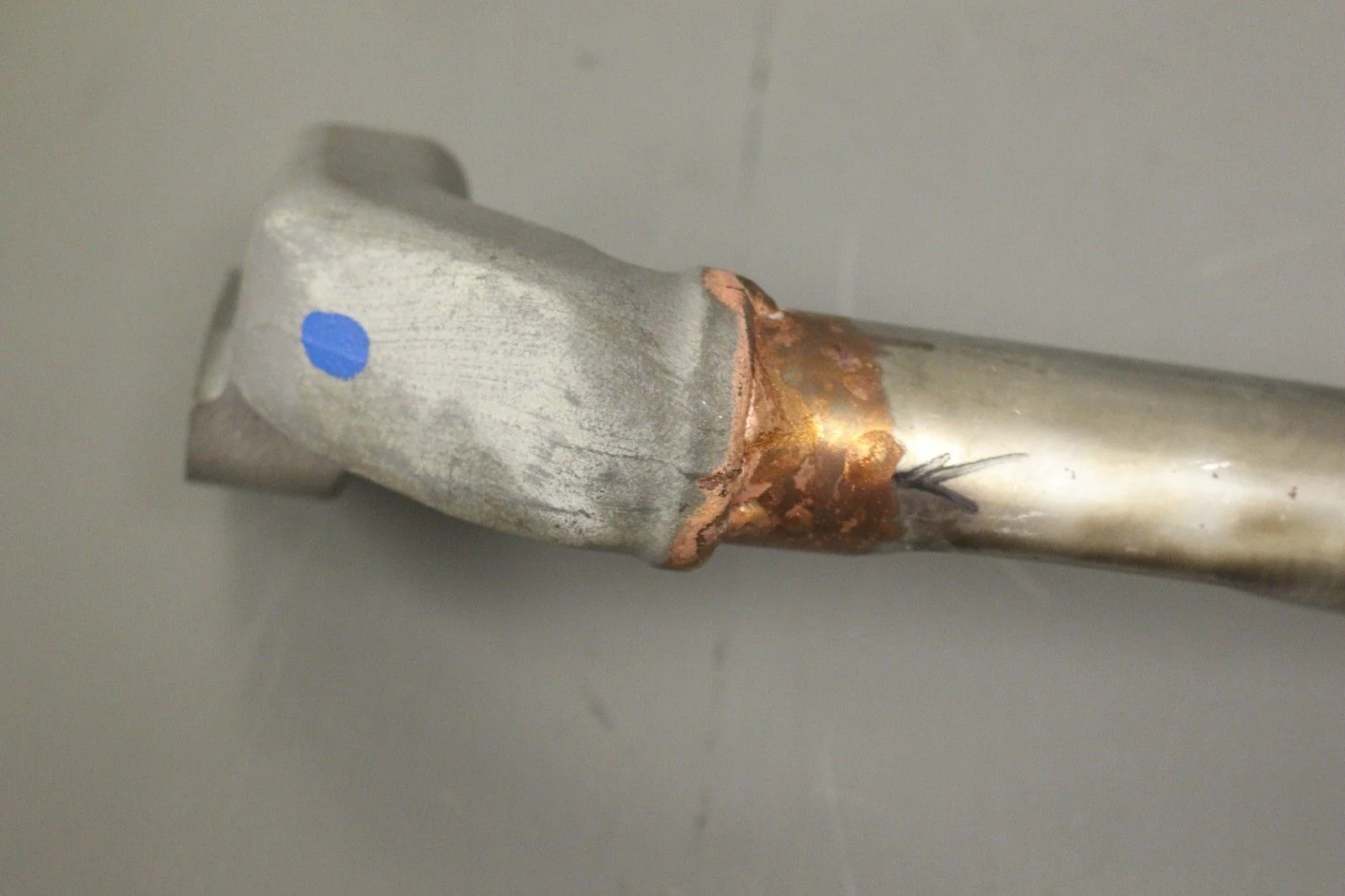 Oil Pick Up Tube for International MaxxForce 10, 4720-01-556-5137, 1834491C1 New - Image 3