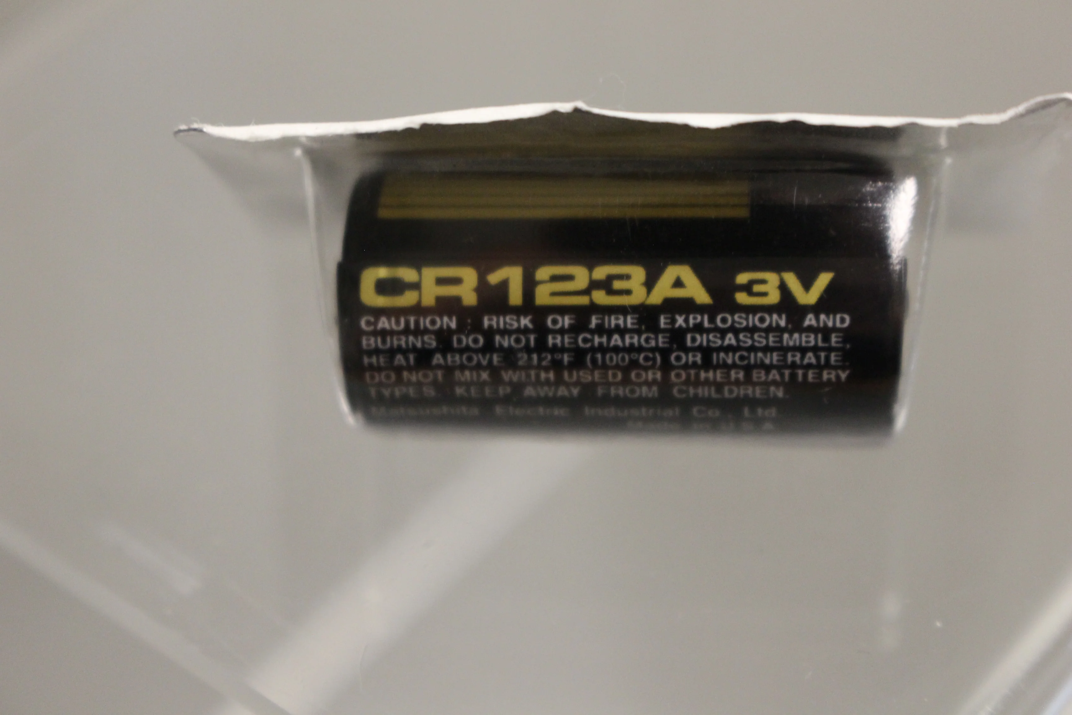 Panasonic Lithium Battery - CR123 A - 3 V - 6135-01-351-1131 - New - Image 2