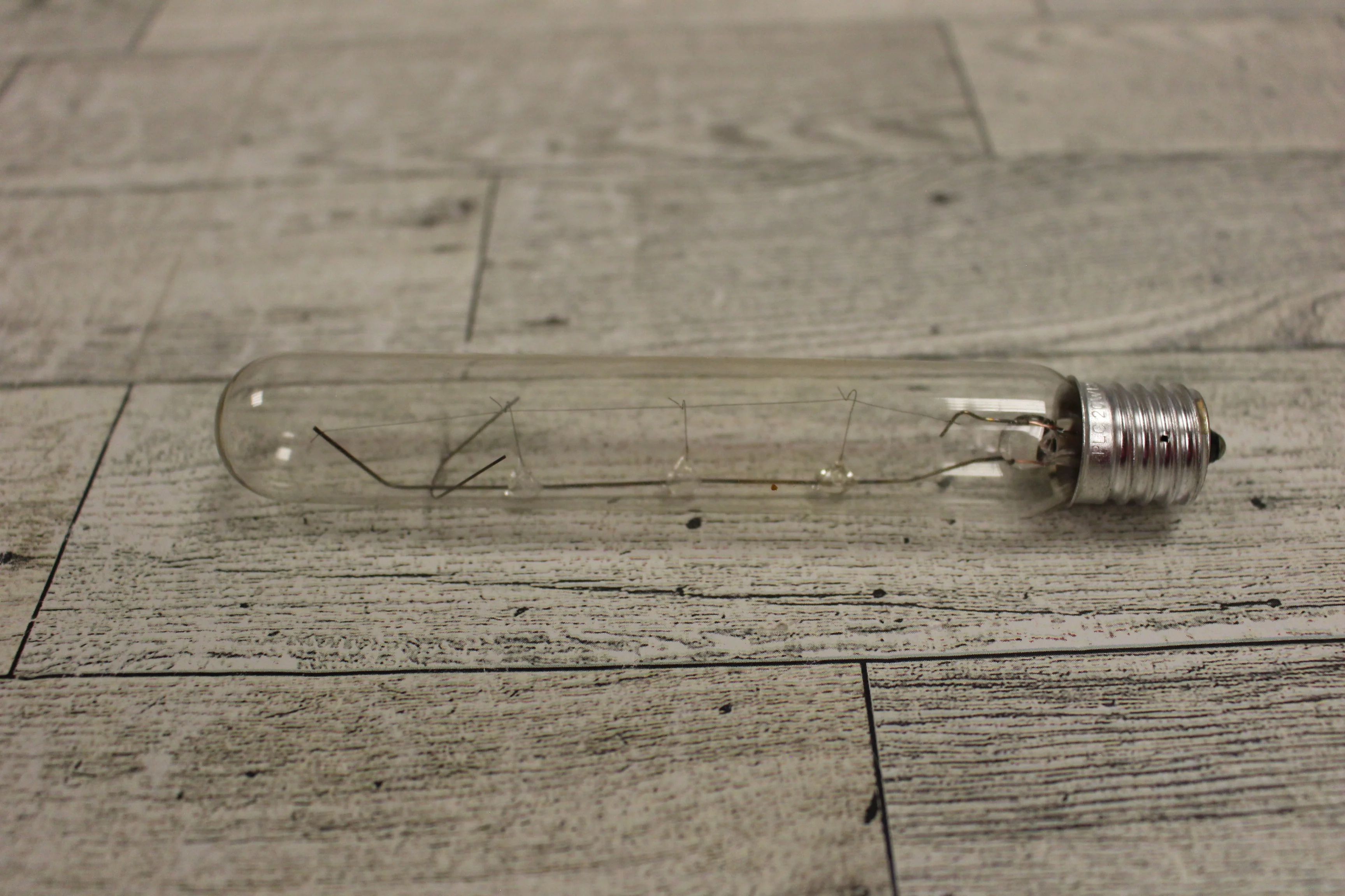 Philips 20T6-1/2/CL 120V Tubular Lamp Bulb - Clear - Threaded Base - New - Image 3