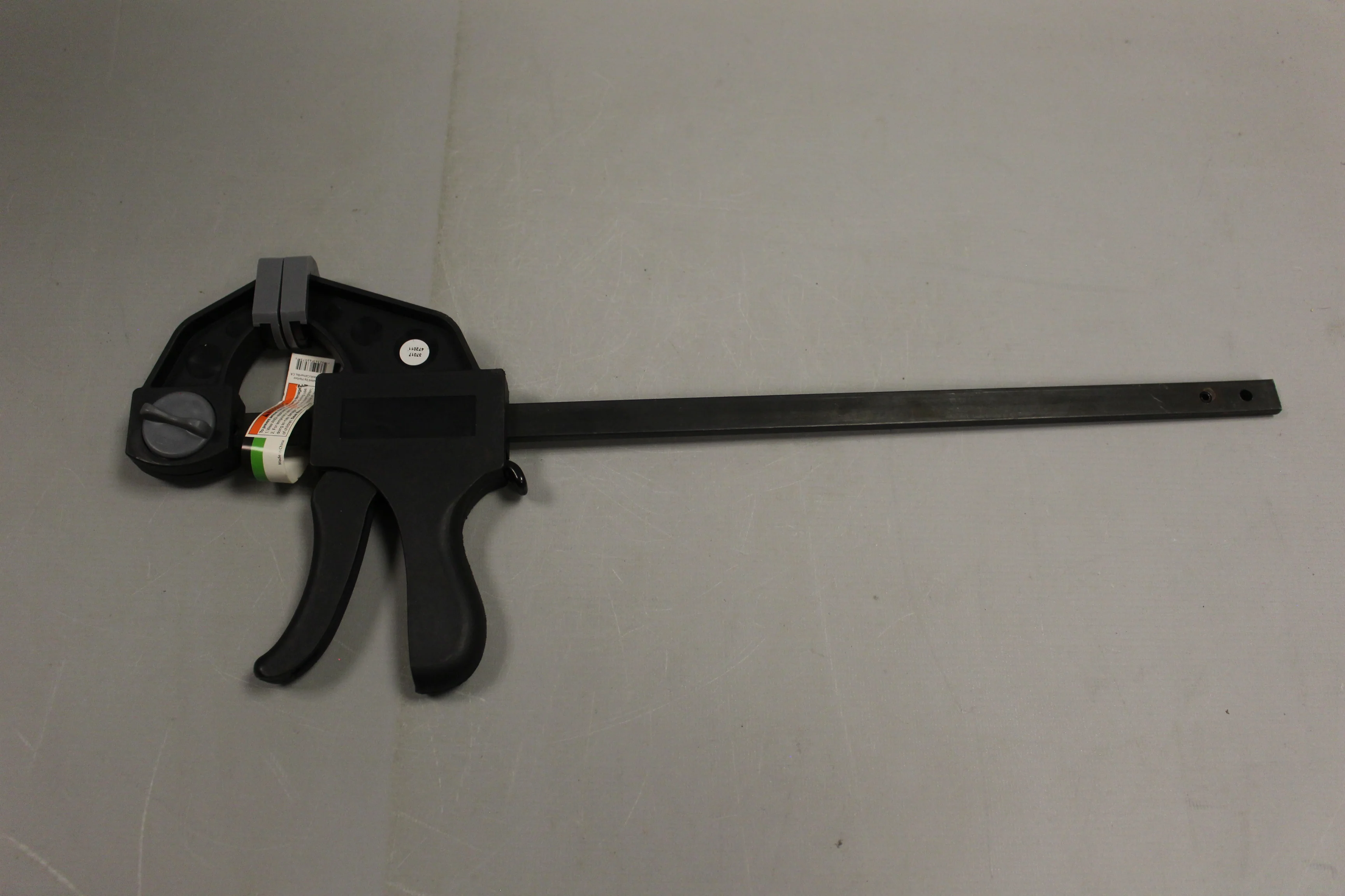 Pittsburgh 12" Ratchet Bar Clamp Spreader -New
