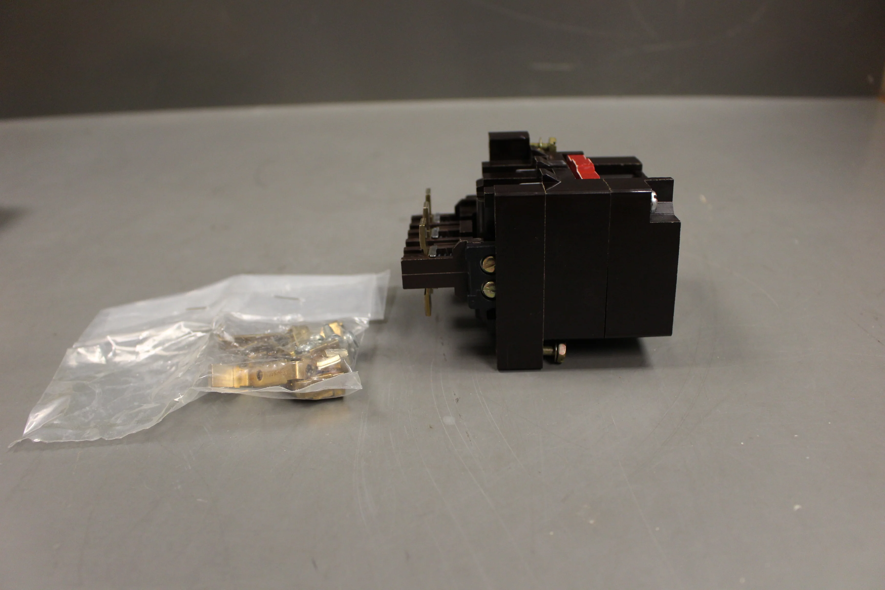 Power Unit Relay, 5945-00-480-7324, C10CXA, New - Image 4