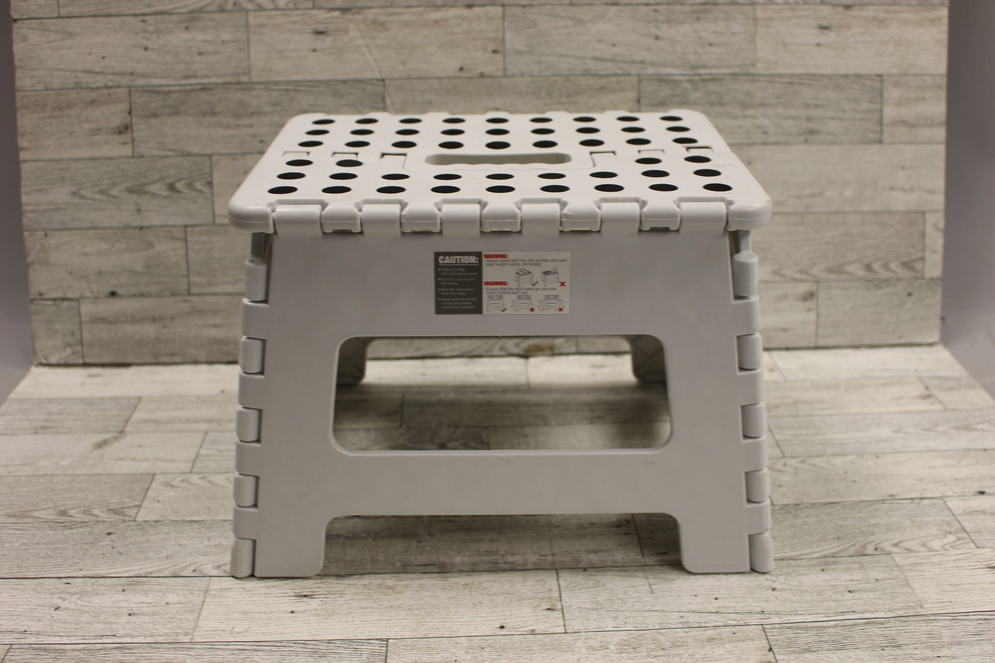 Room 2 Room Folding Step Stool - White - Used - Image 6