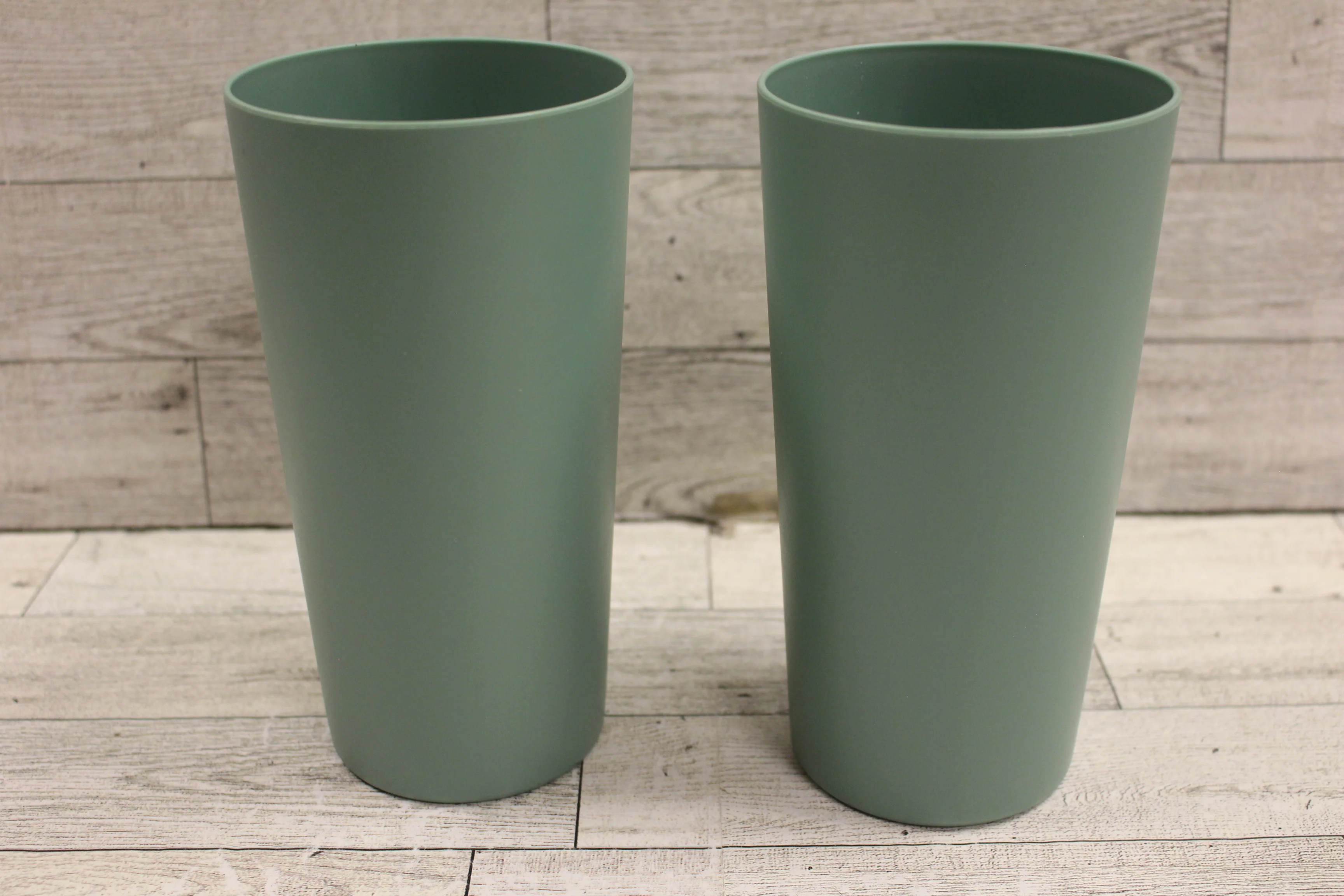 Set of 2 Mainstays 26 oz. Plastic Tumbler - Sage Green - New
