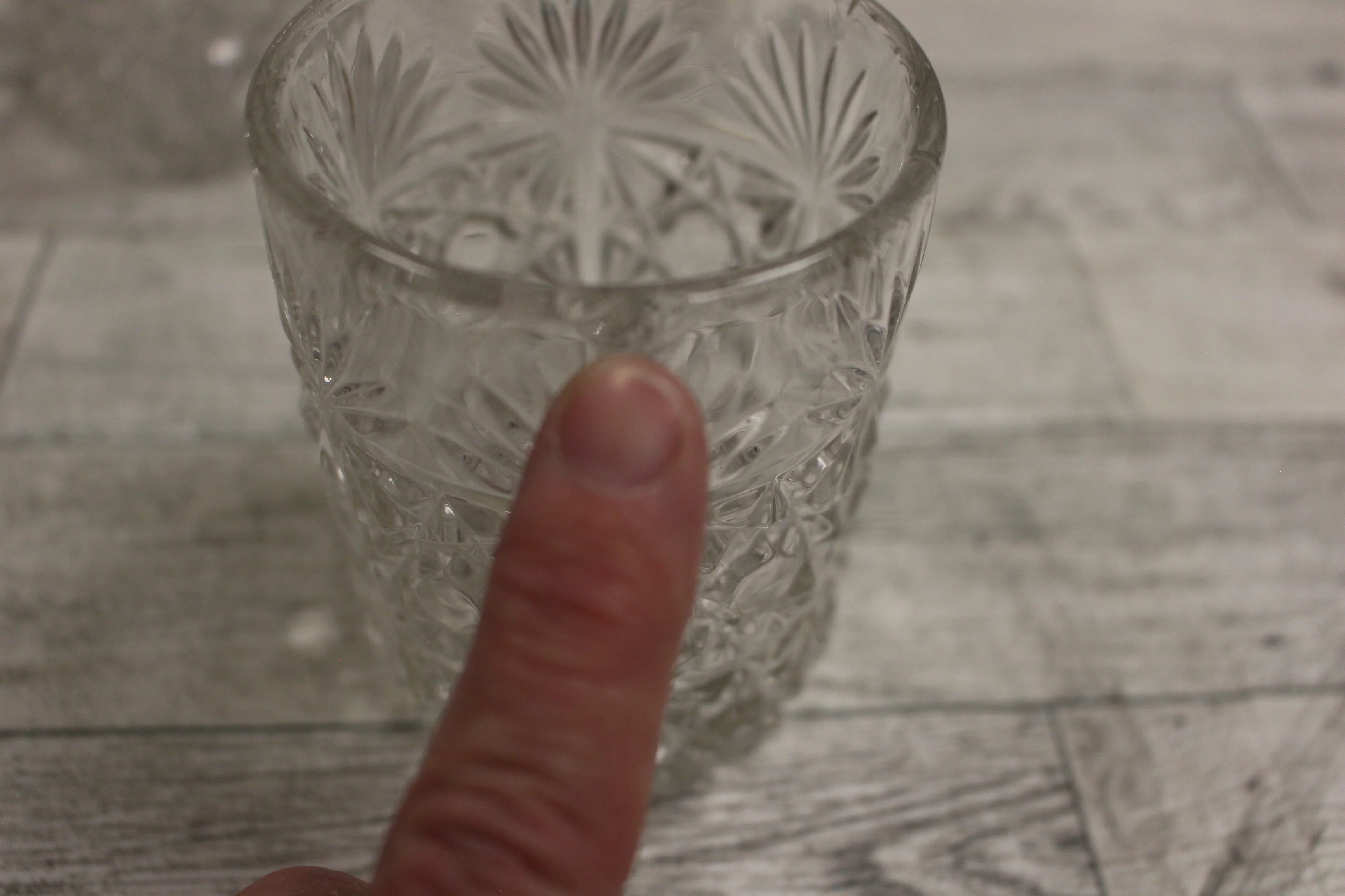 Set of 6 Crystal Starburst Old Fashion Glasses Cups - Clear - Used - Image 5