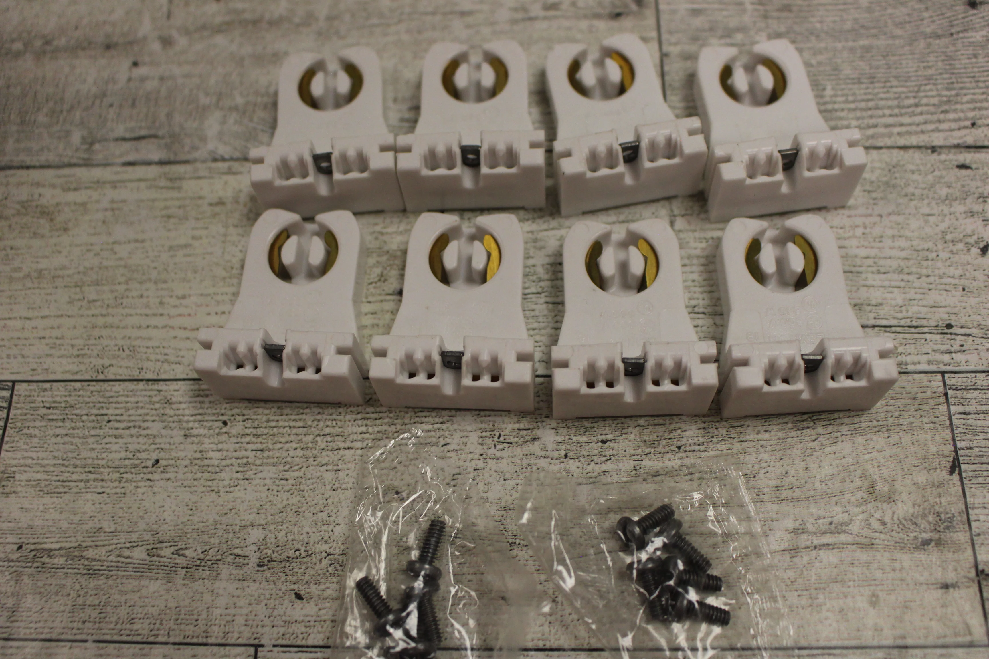 Set of 8 Leviton 105-13353-N Fluorescent Lampholder Pedestal Base - Open Box - Image 4
