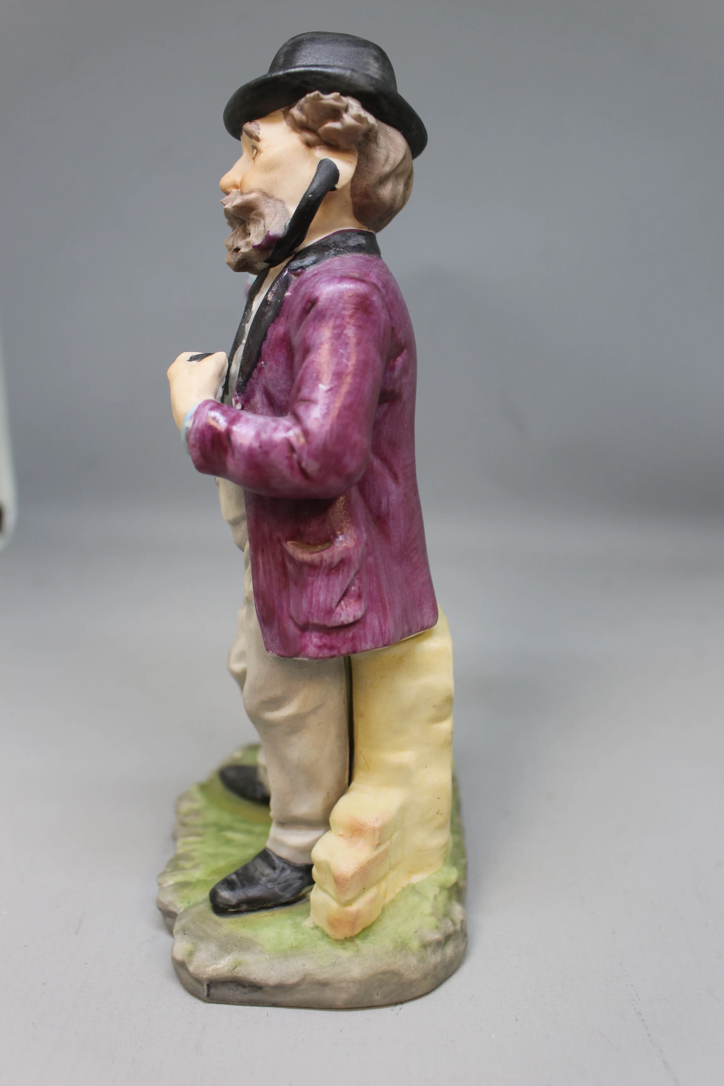 Seymour Mann Porcelain Doctor Figurine - 1973 - Used - Image 8