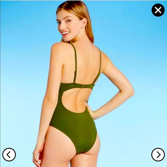 Shade & Shore Women's Plunge Tie Front Wrap One Piece Swimsuit -Small (4-6) -New - Image 2