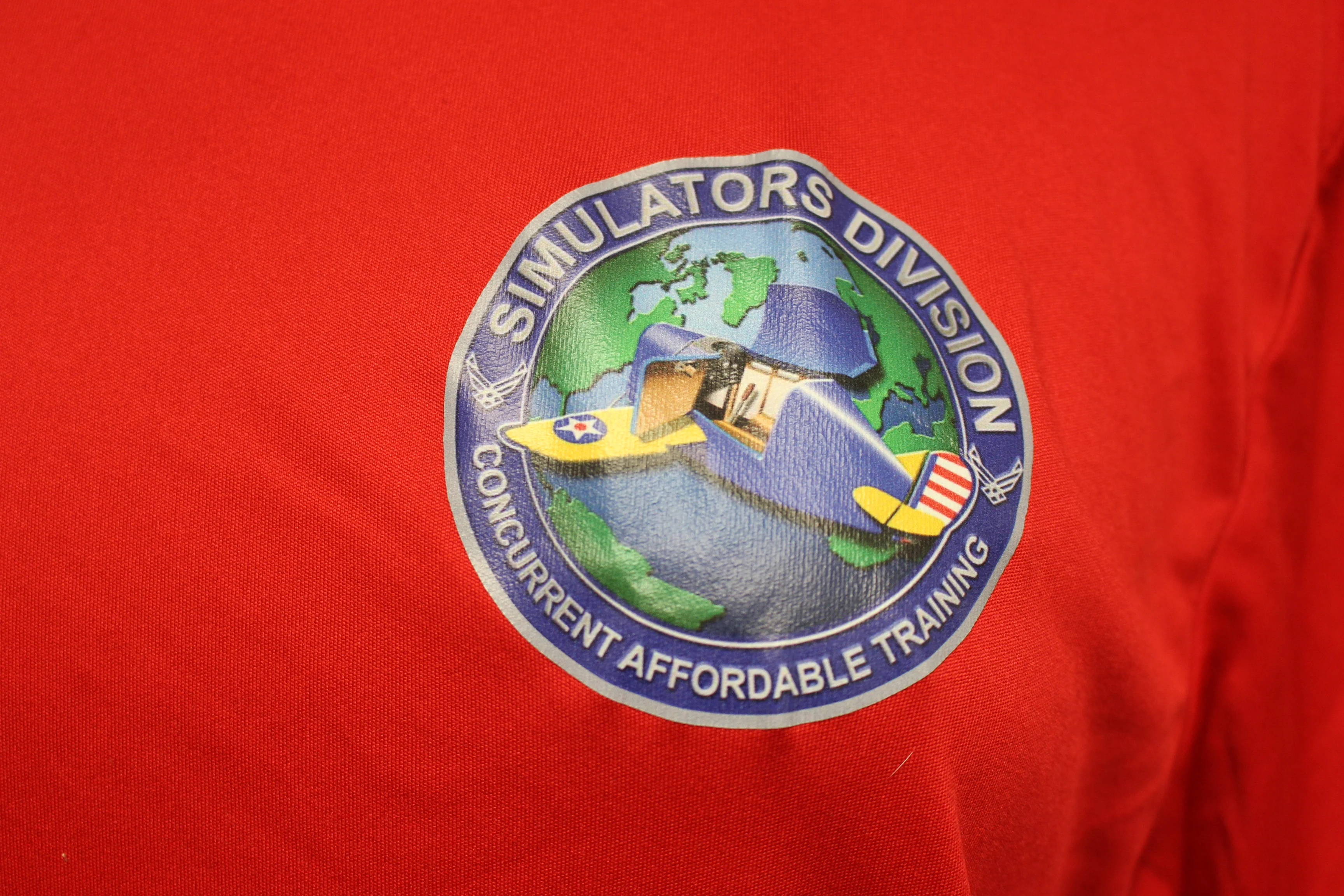 Simulators Division Concurrent Affordable Training T-Shirt, Red, Medium - Image 2