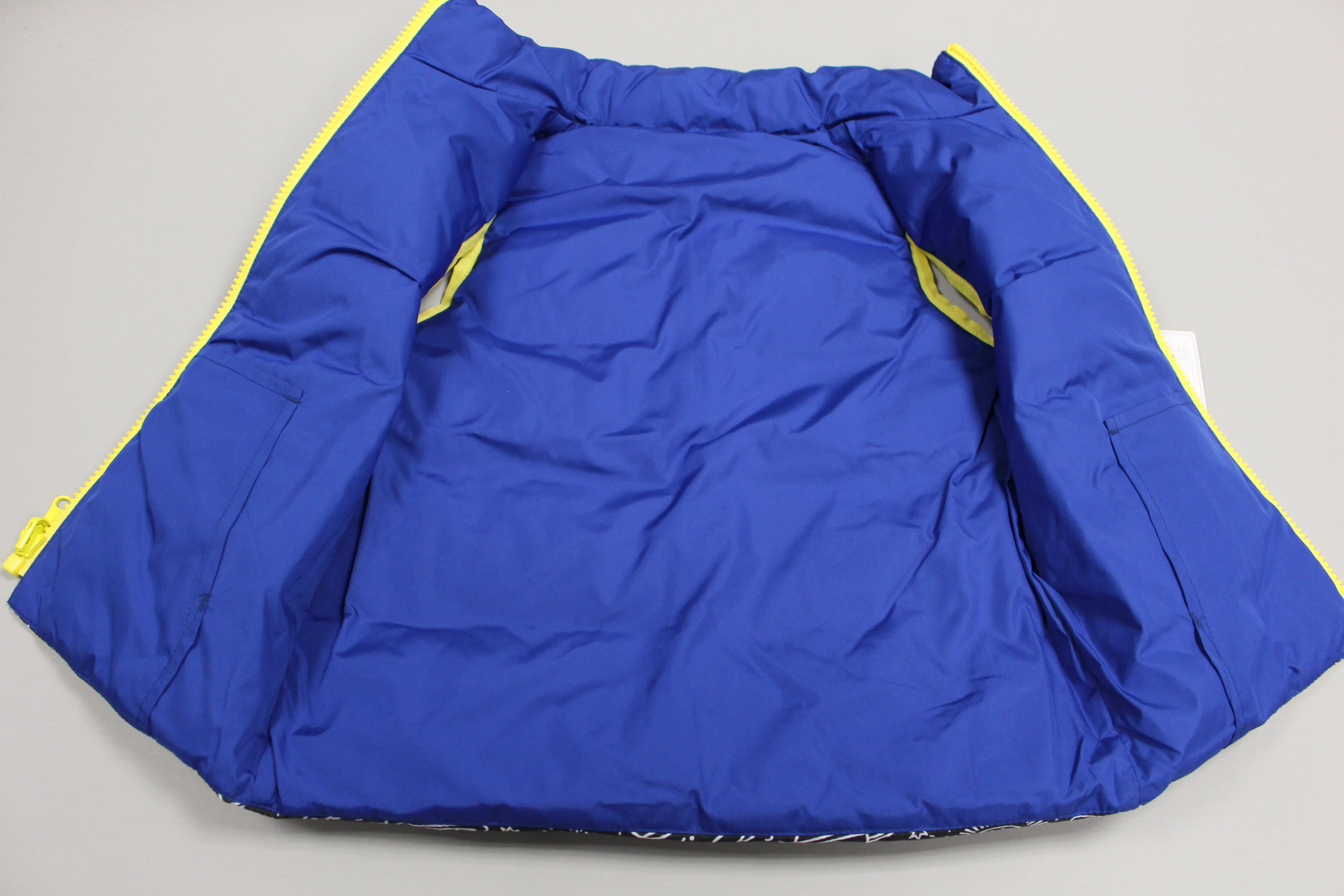 Spotted Zebra Kids' Reversible Puffer Vest, Size: 3T, Space/Blue, New - Image 4