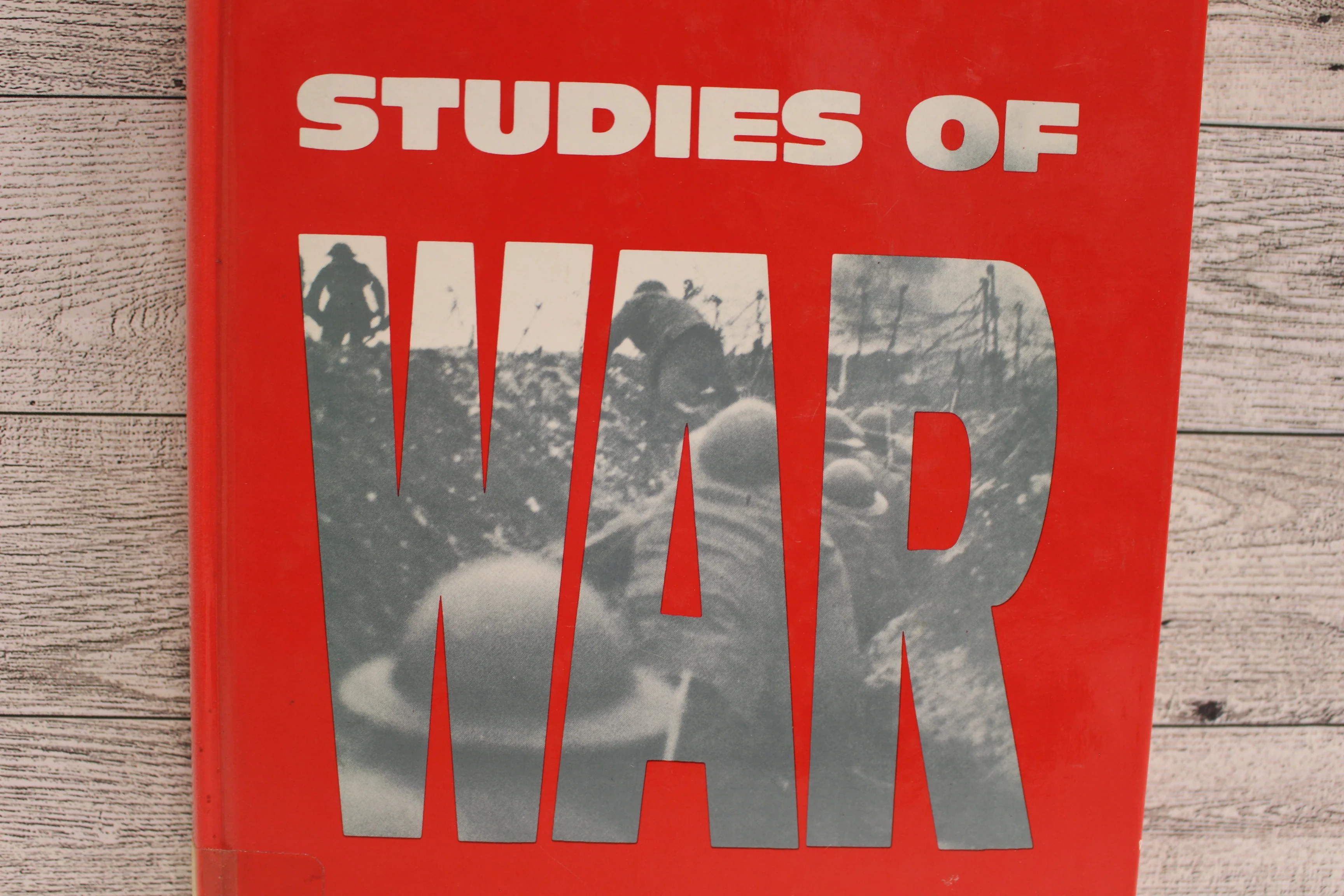 Studies of War by Henk Houweling & Jan Siccama - Hardback - Used - Image 8
