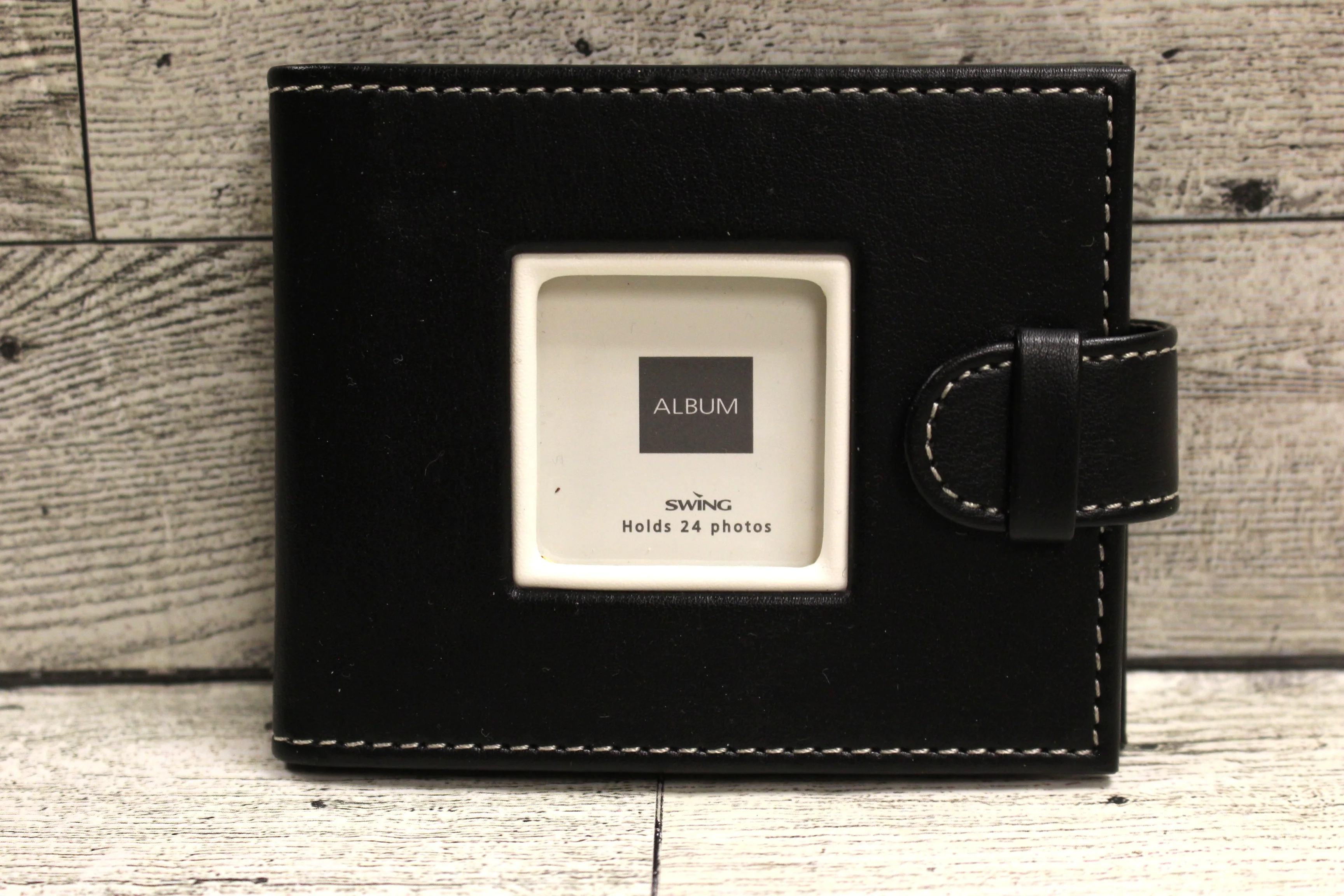 Swing Photo Album - 3-1/2" x 4" - Holds 24 pictures - Used
