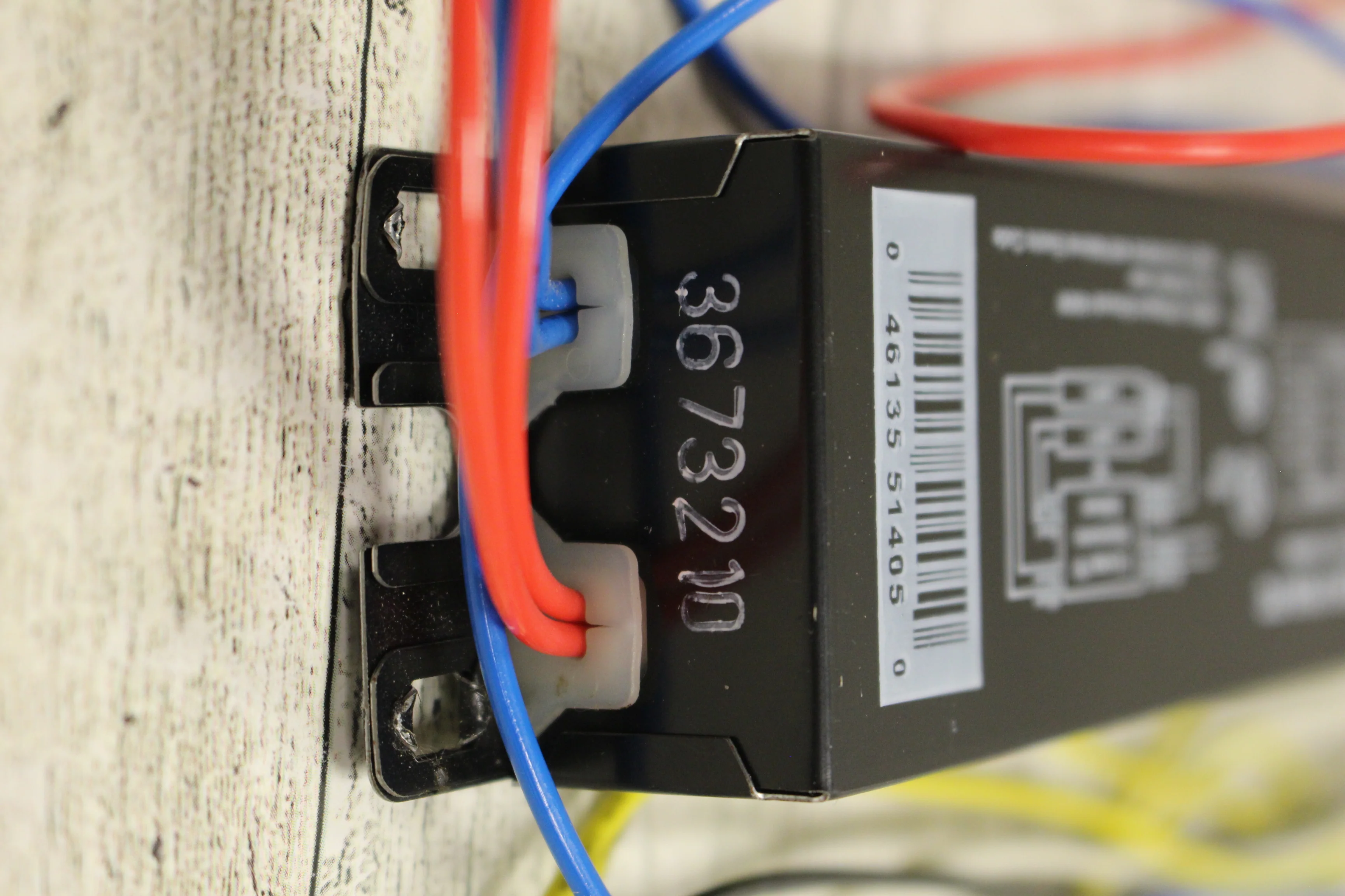 Sylvania QTP2x32T8/UNV PSN-TC Instant Start Electronic Ballast Quicktronic - New - Image 3