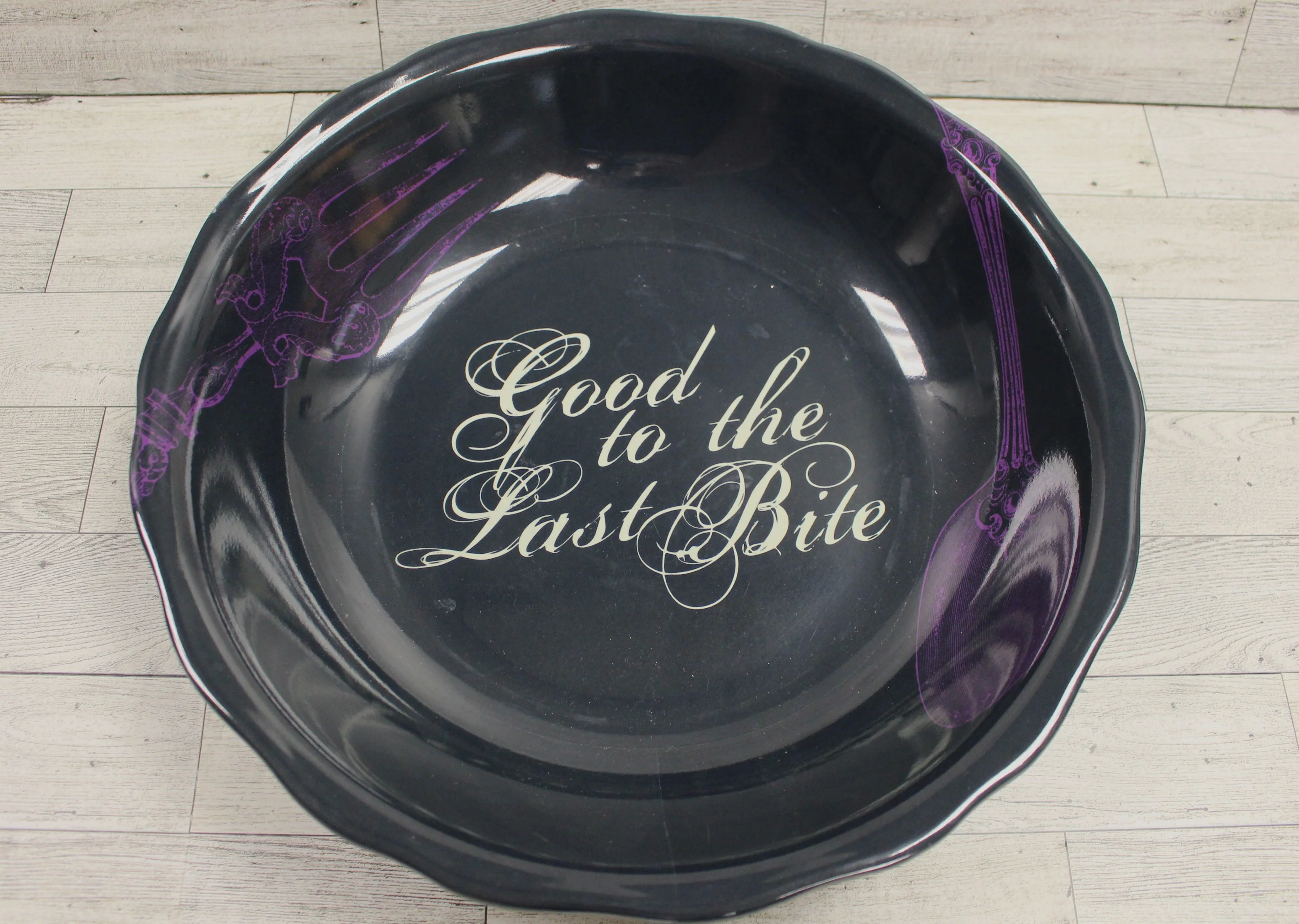 Tai Hong Good to the Last Bite Serving Bowl - Used - Image 2