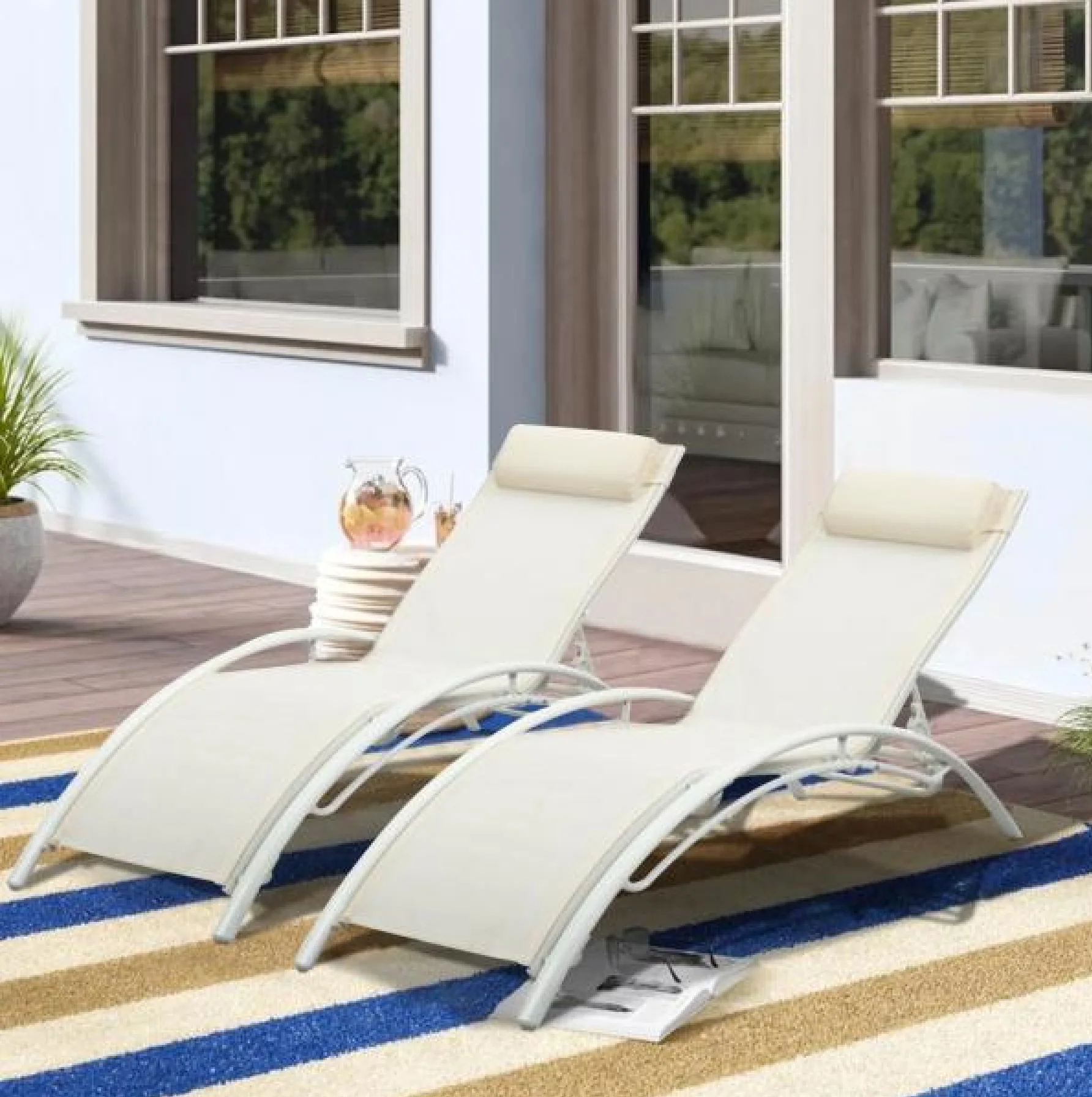 Tatayosi White 2-Piece Aluminum Outdoor Patio Chaise Lounge with Pillow - New