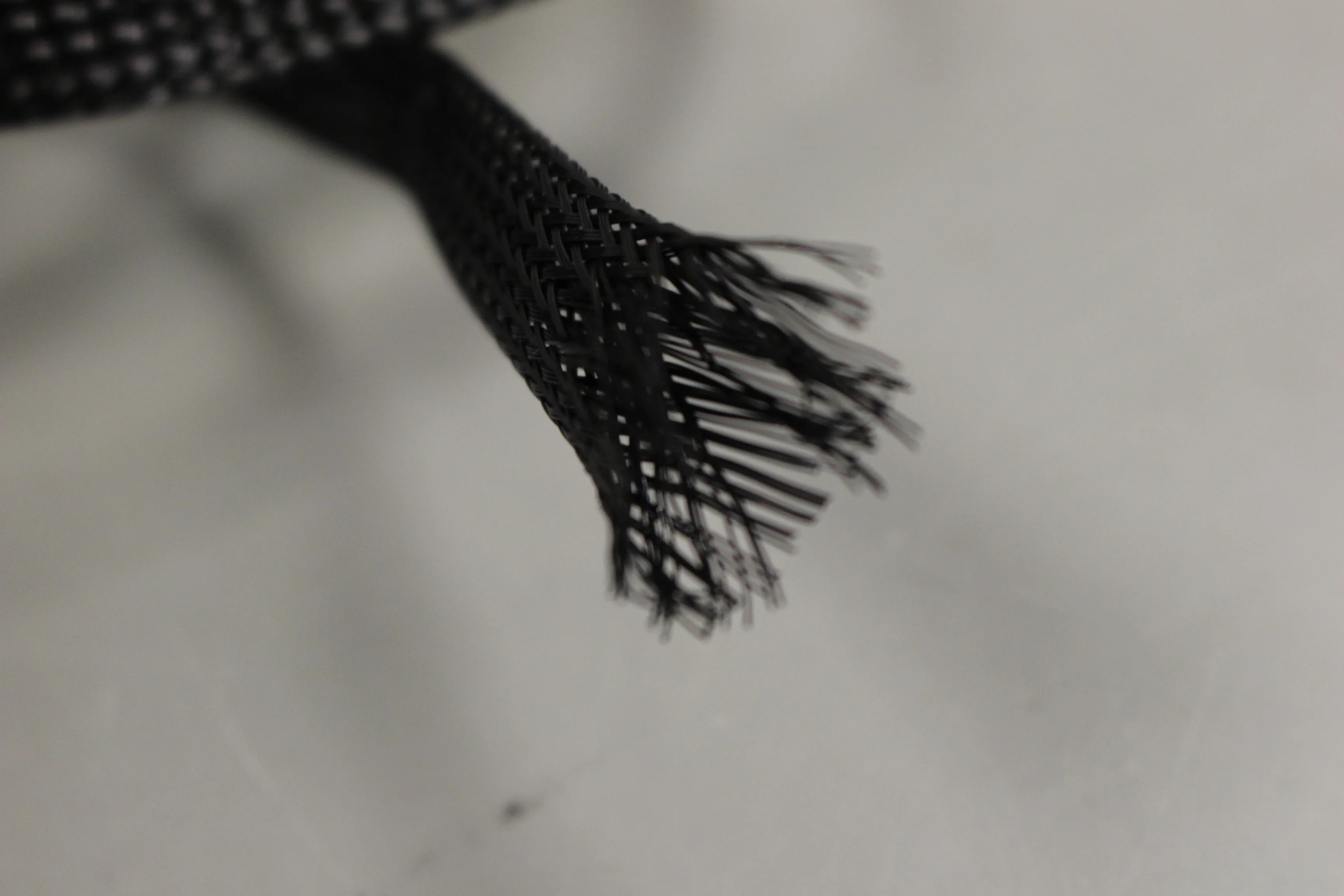 Textile Electrical Sleeving, 5970-01-175-5052, 30 Feet - Image 2