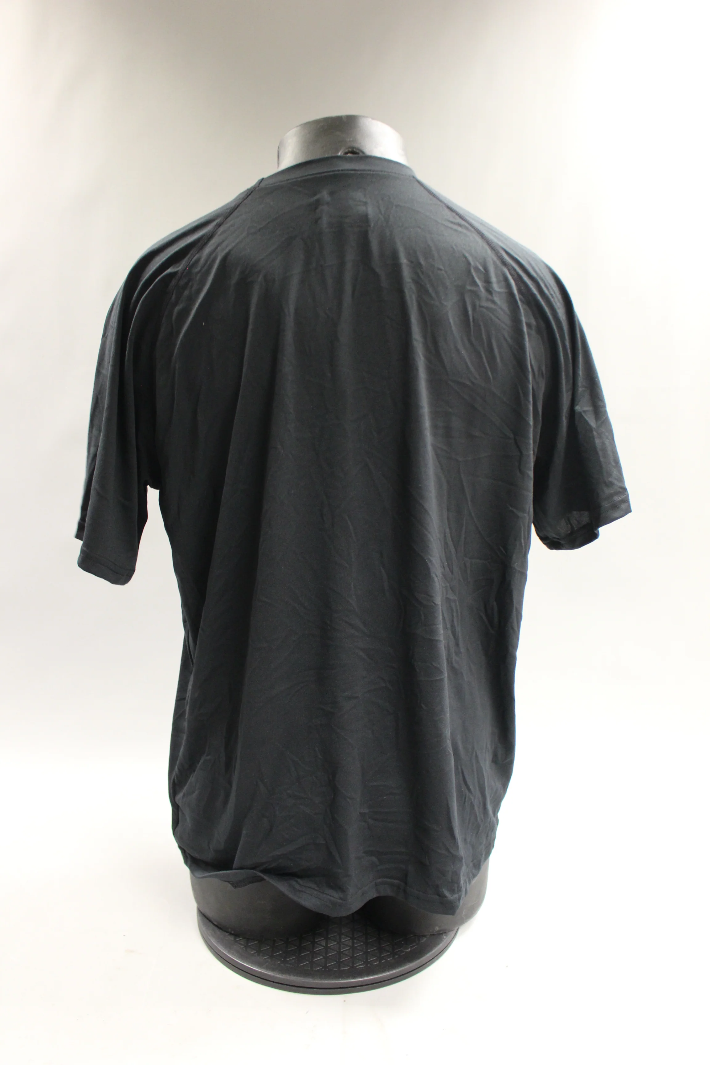 Under Armour Men's Tactical Short Sleeve Shirt Size Large -Black -Used - Image 2