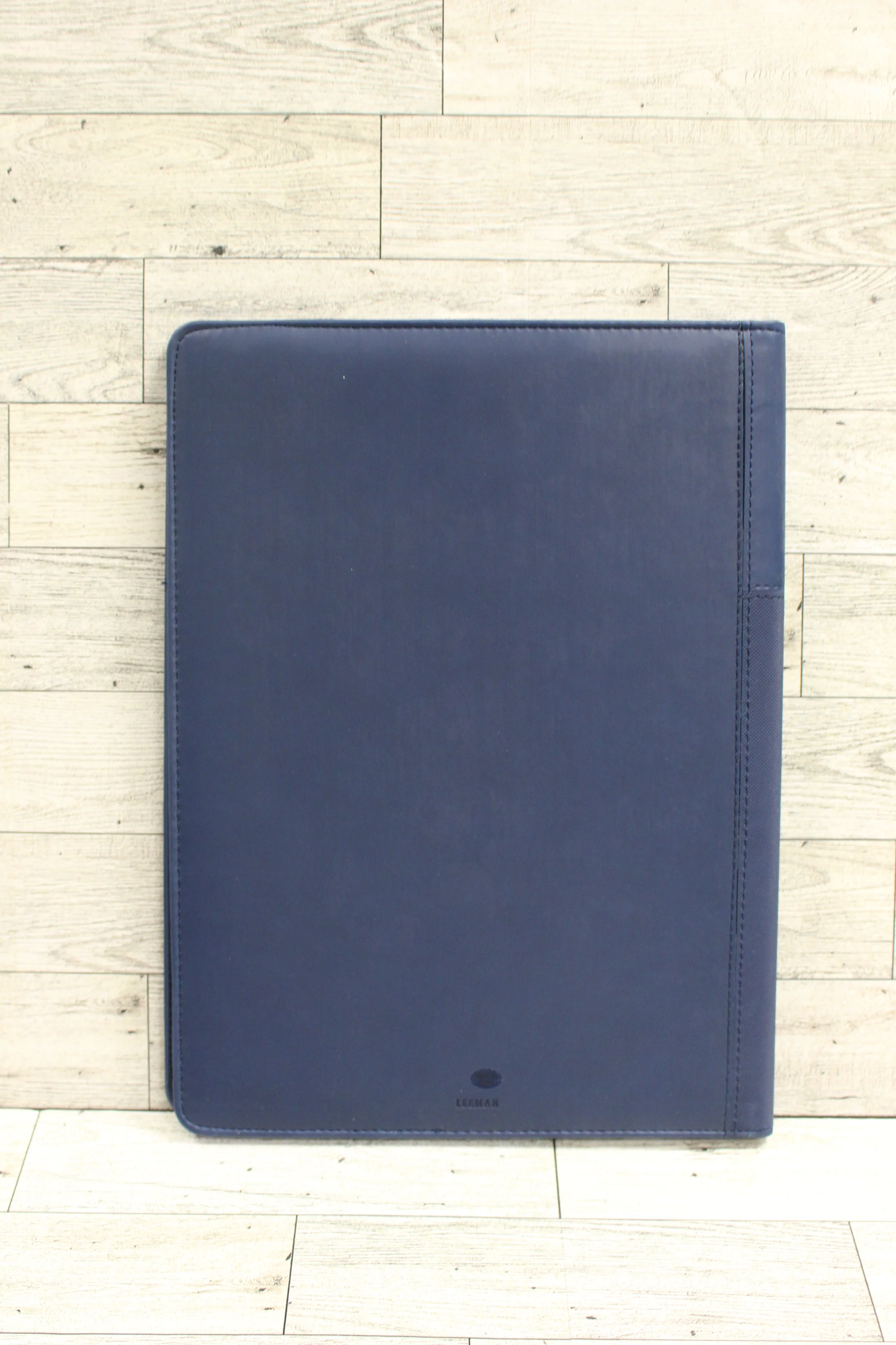 University of Dayton Dining Services Folder/Portfolio - UD - 12" x 9 1/2" - New - Image 5