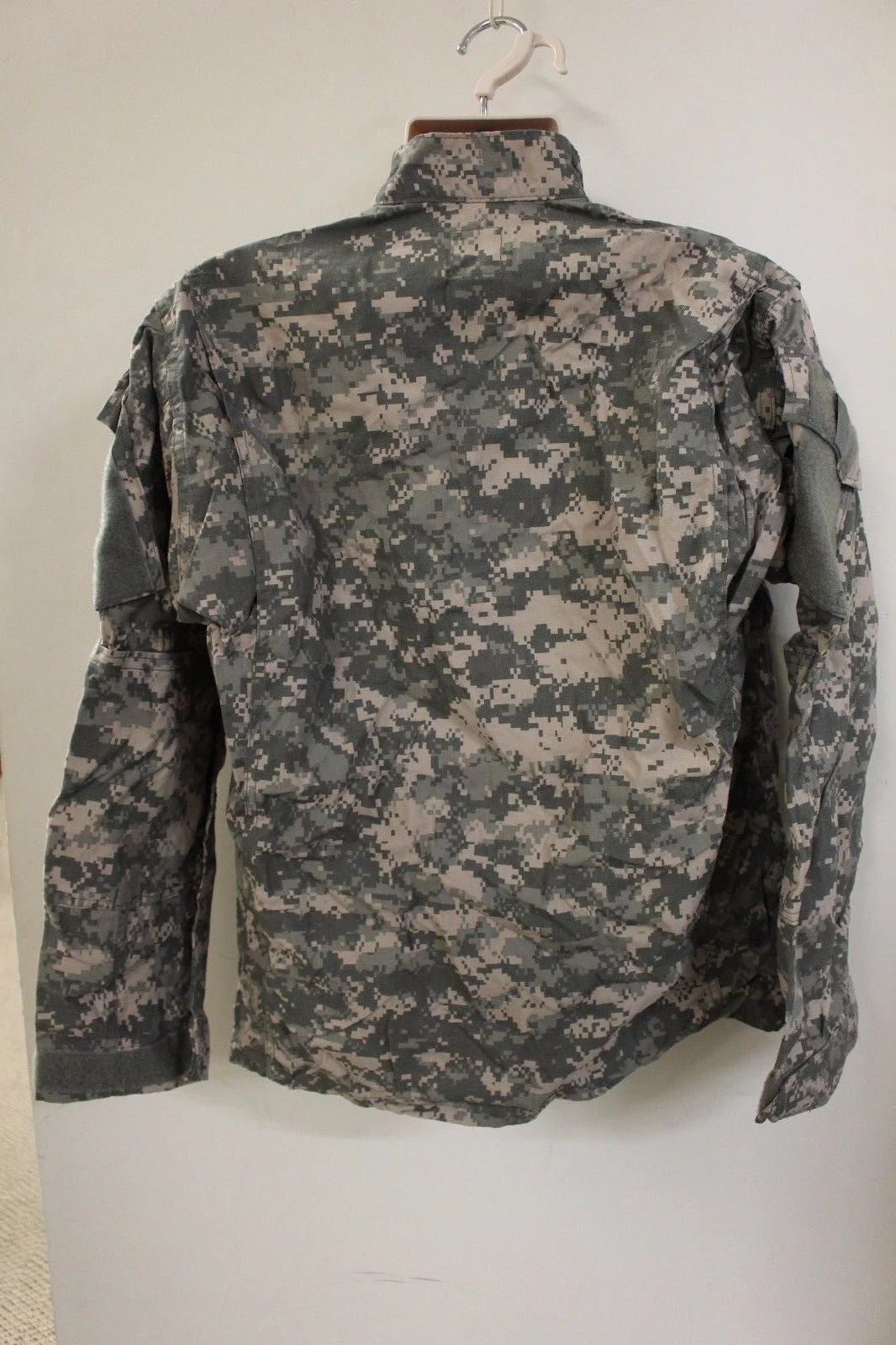 US Army ACU Combat Uniform Coat - Large Long - 8415-01-573-7379 - New - Image 2