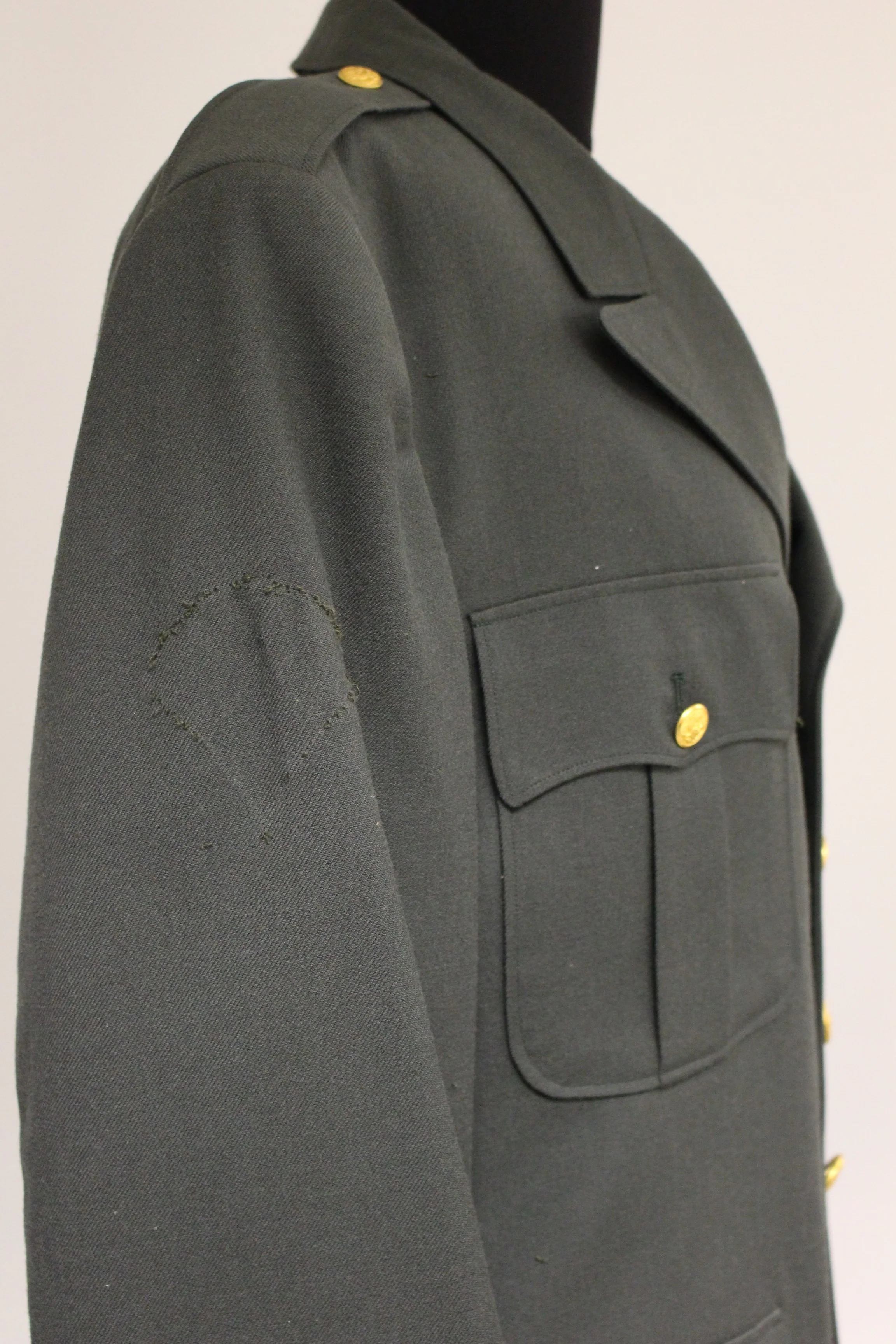 US Army Class As Men's Green Dress Coat Jacket - 39R - NSN 8405-00-965-1620 - Image 3