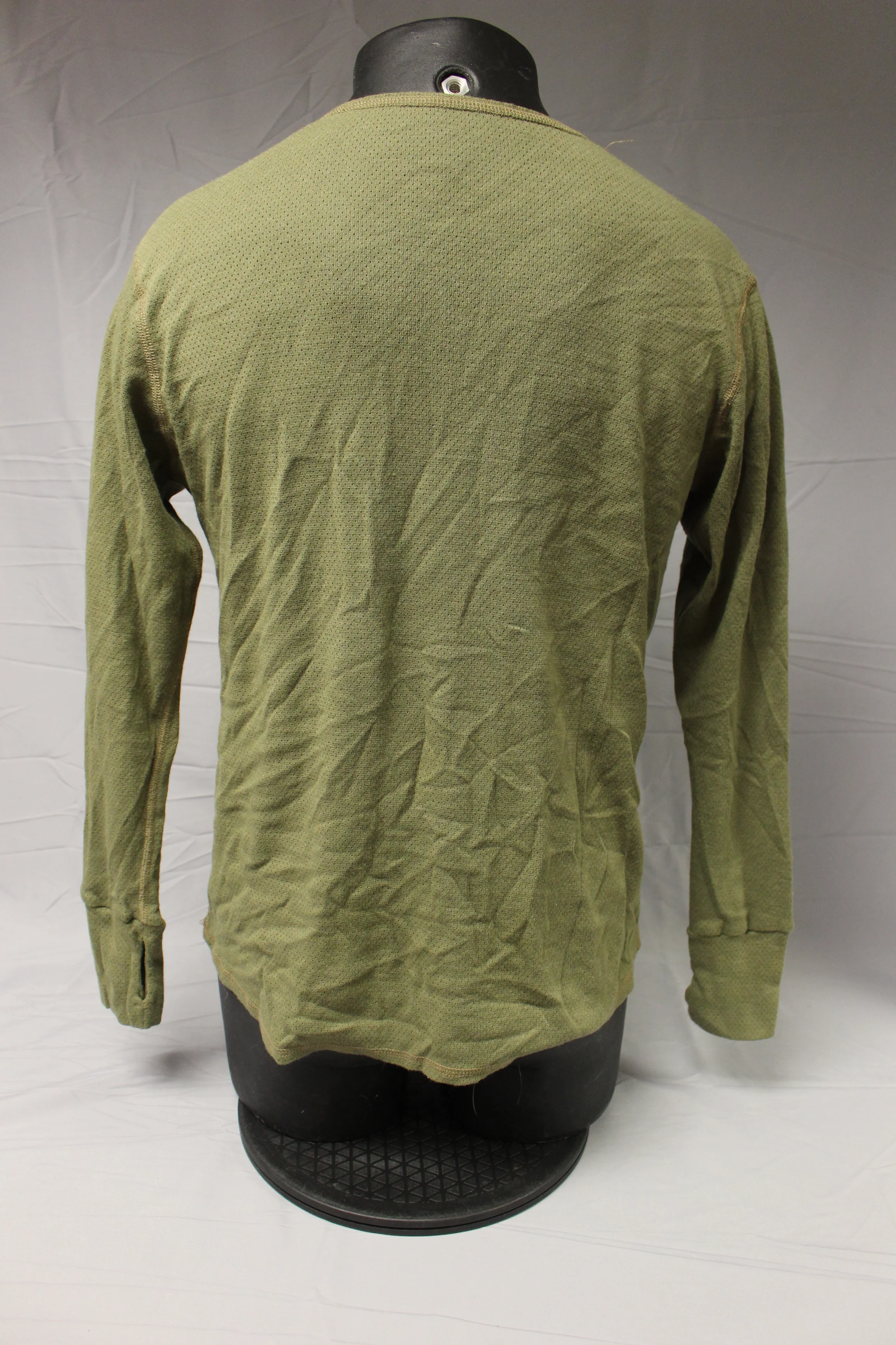 US Army Flame Resistant Undershirt - Medium Short - 8415-01-643-2730 - Used - Image 5