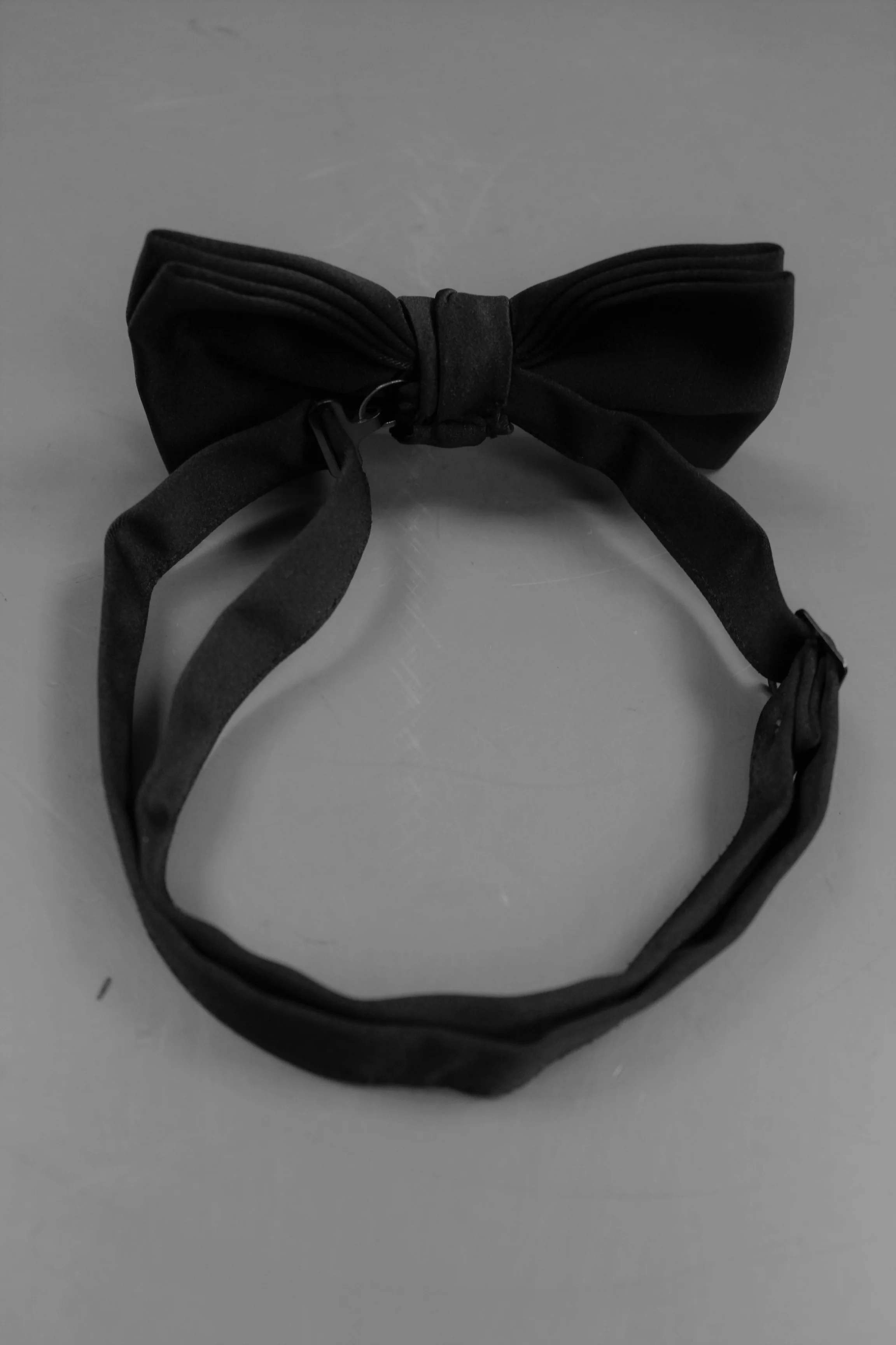 US Army Men's Banded Bow Tie - Black - Used - Image 2