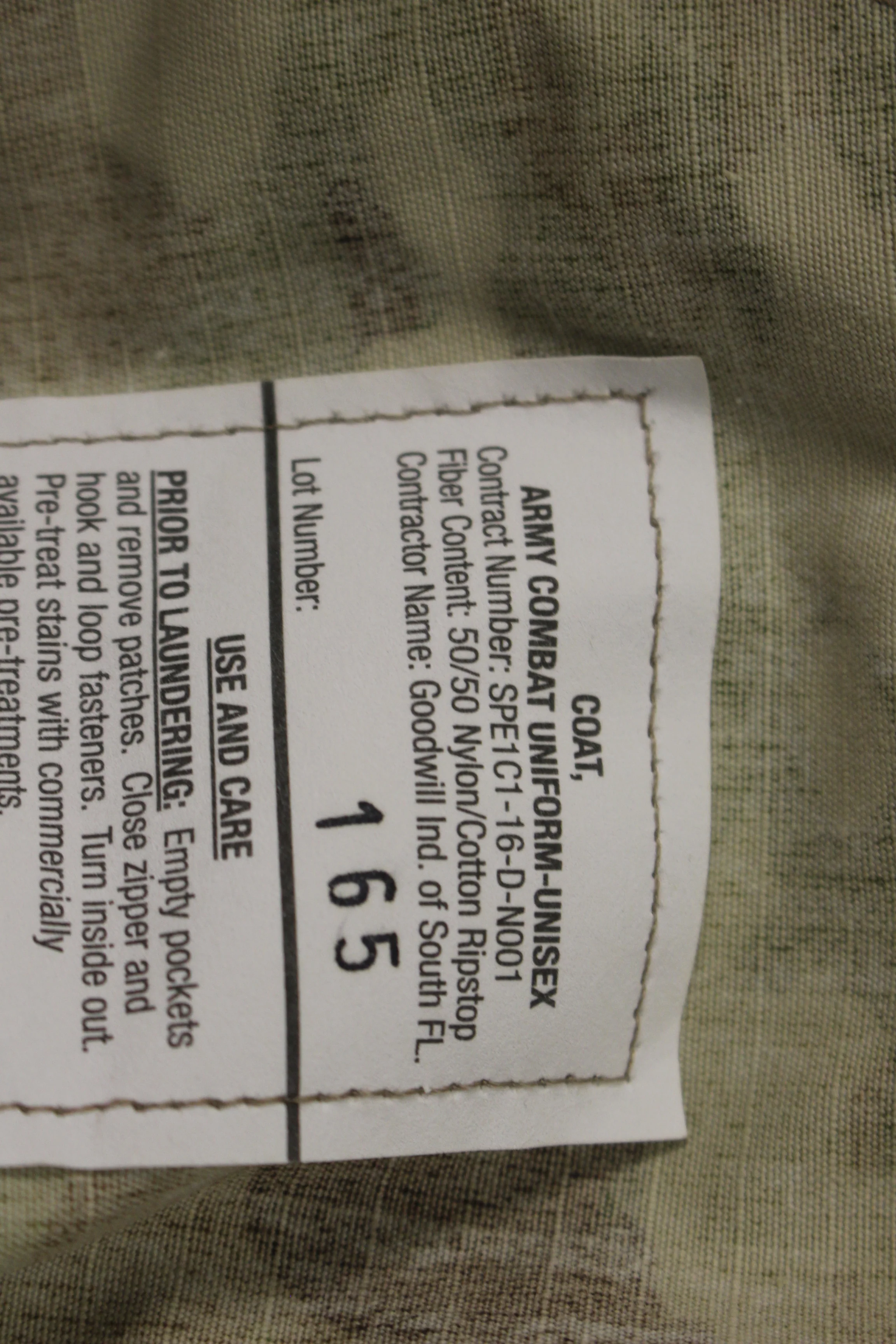 US Army OCP Unisex Combat Coat - 8415-01-623-5529 - Medium Long - New - Image 3