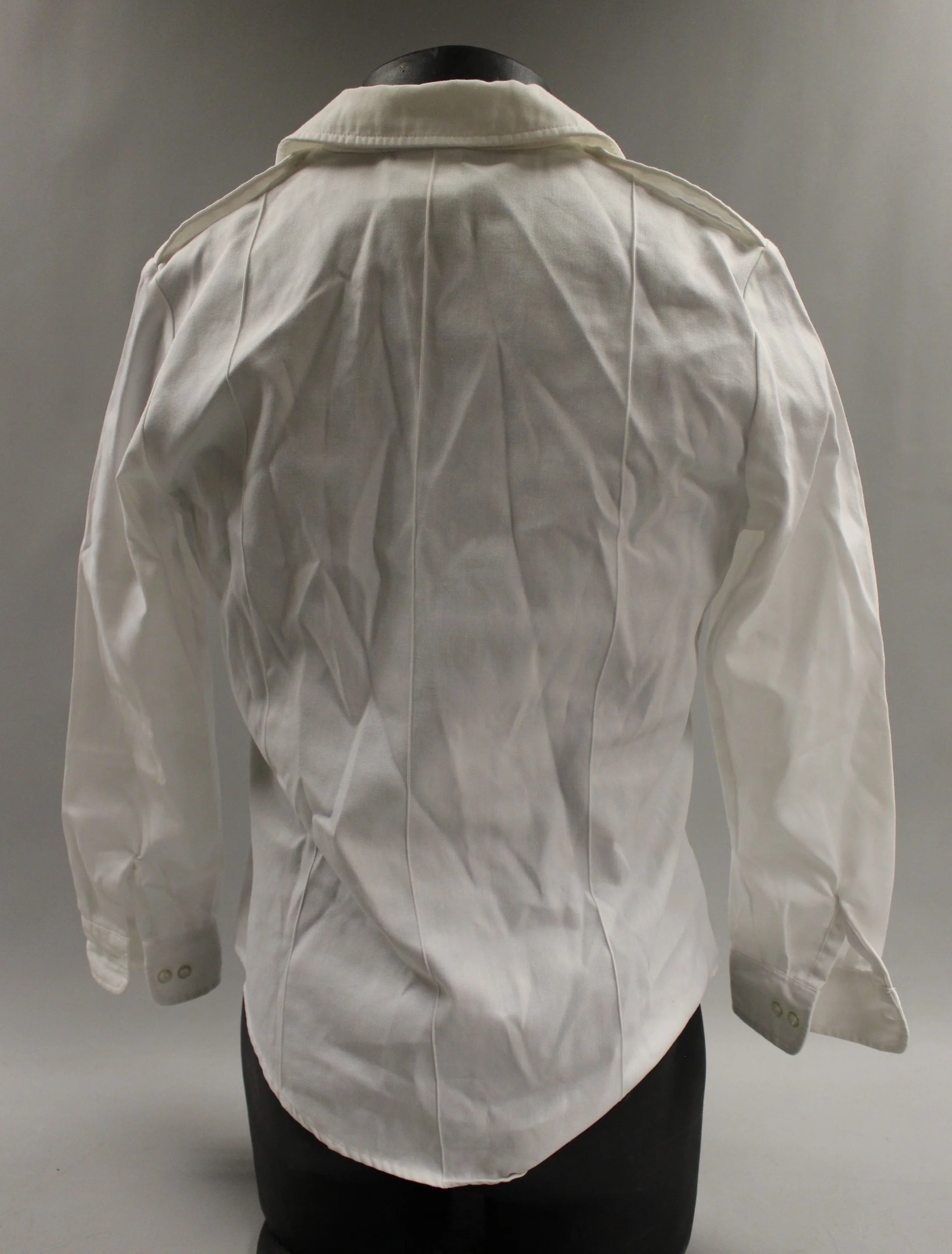 US Army Women's Long Sleeve White Tuck In Dress Shirt - 12L - 8410-01-597-6328 - Image 2