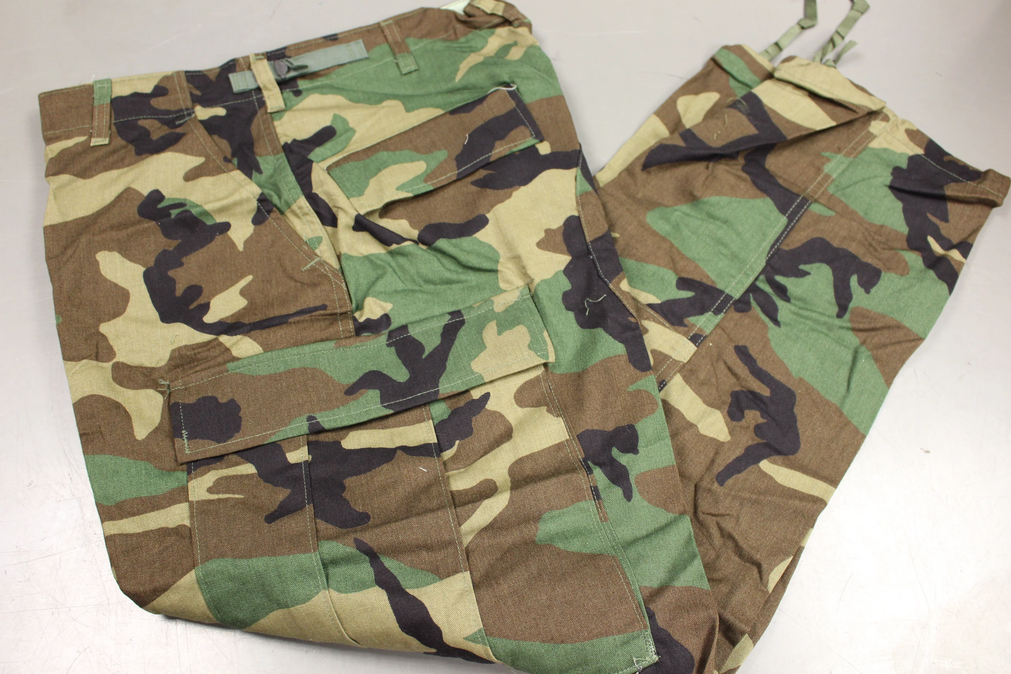 US Army Woodland Combat BDU Trouser Pants - XSmall Regular -8415-01-391-1061 New