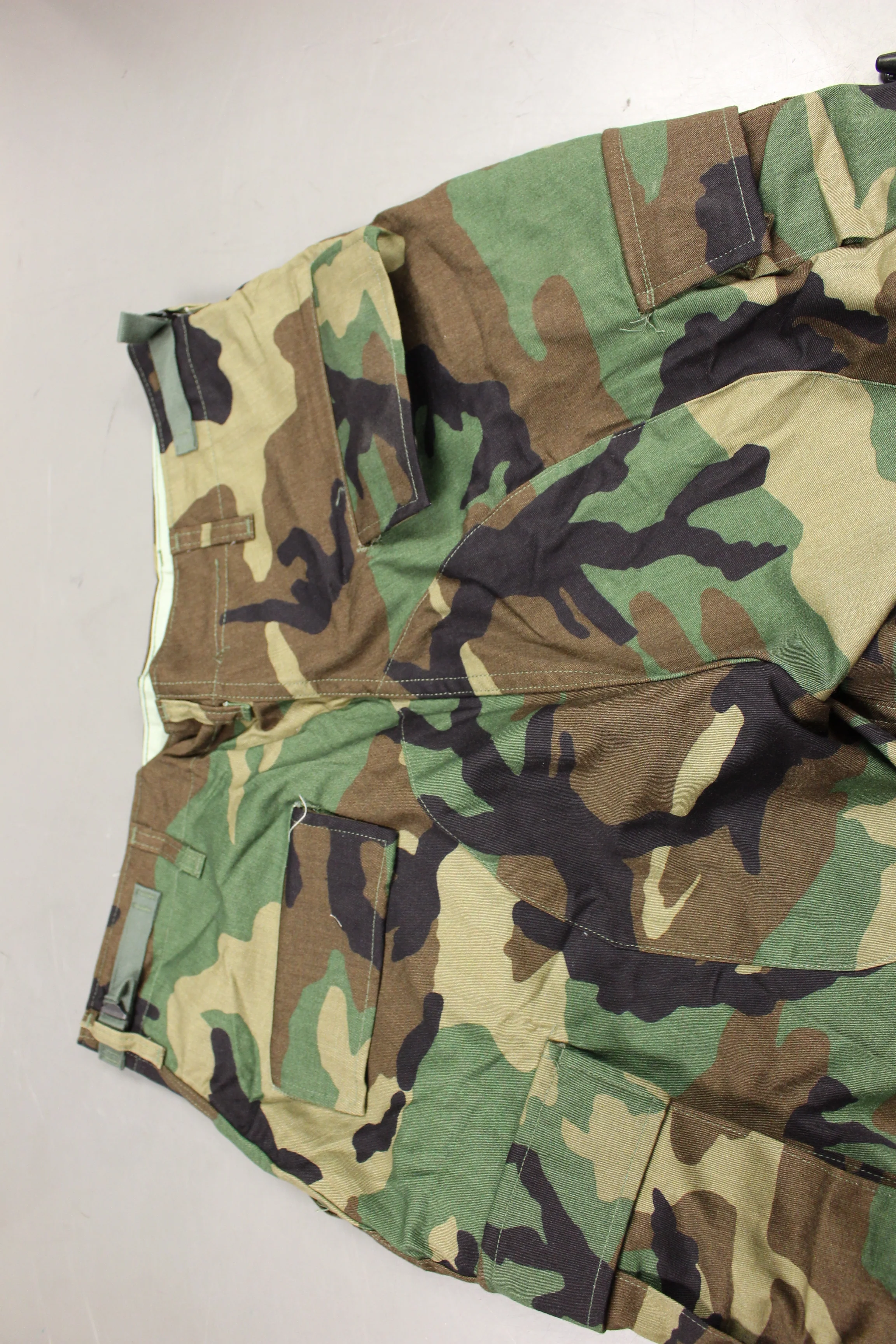 US Army Woodland Combat BDU Trouser Pants - XSmall Regular -8415-01-391-1061 New - Image 2
