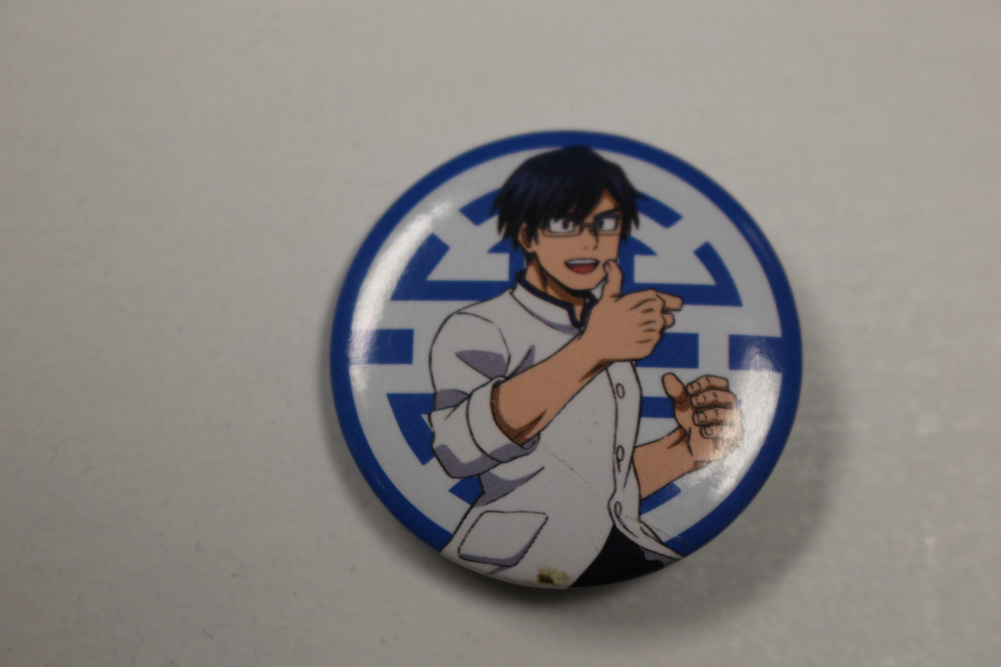 Various Assorted Anime Button Pins - You Pick - Used - Image 3
