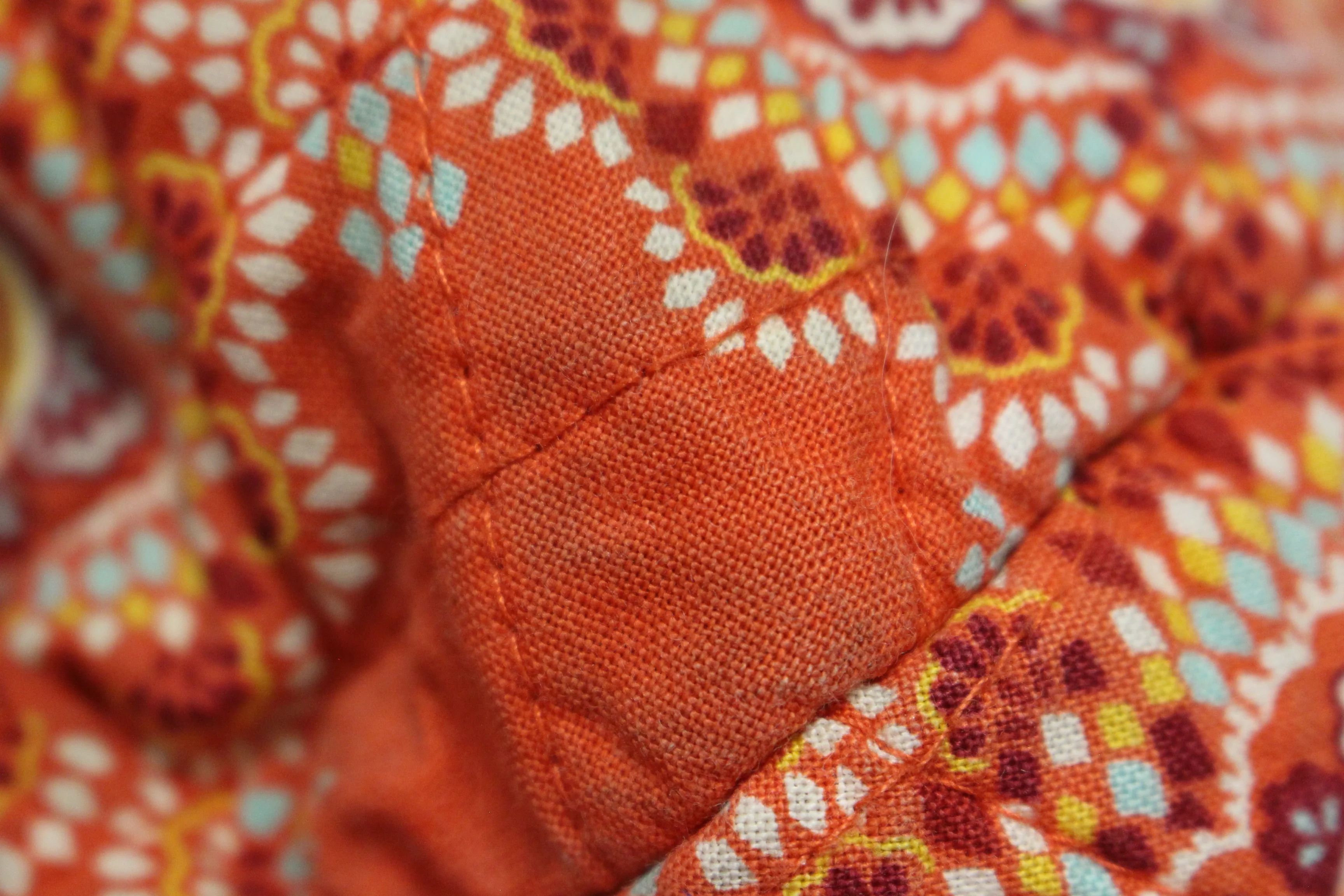 Vera Bradley Orange Boho Floral Medallion Medium Shoulder Bag - Used - Image 5