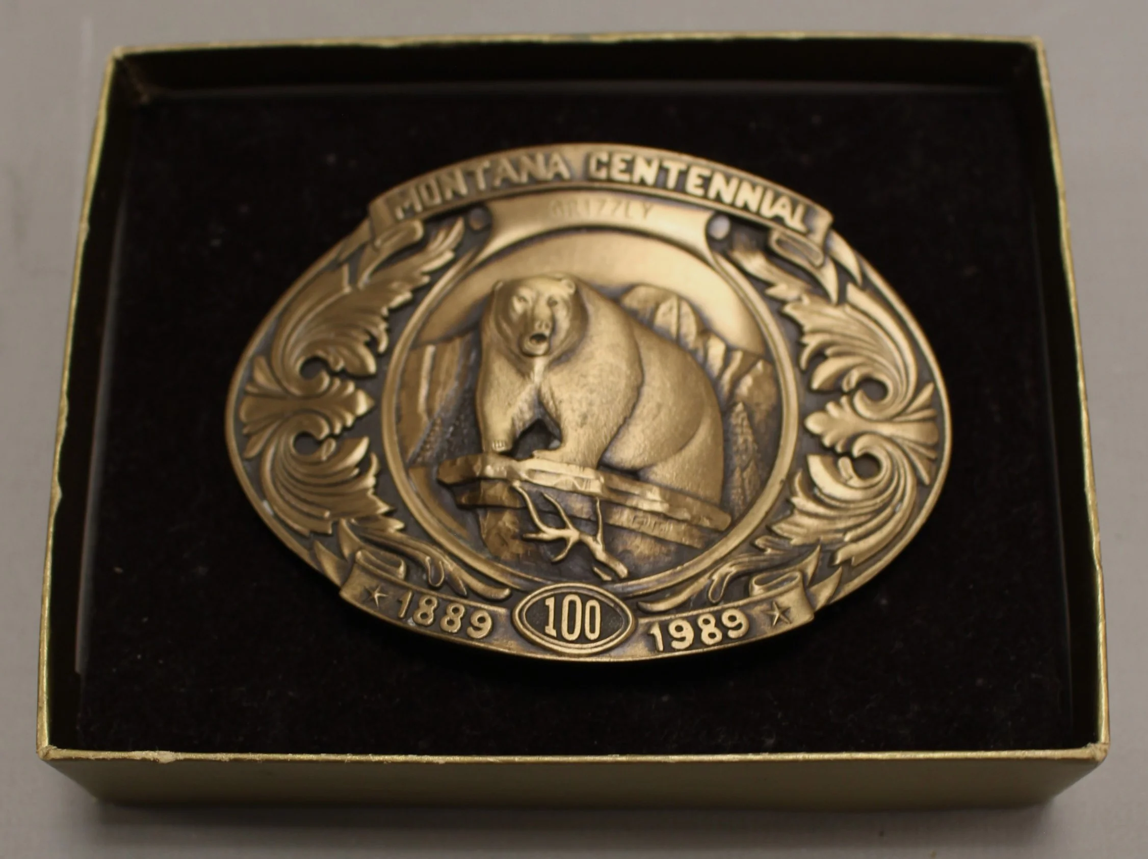 Vintage 1987 Montana Centennial Brass Belt Buckle - #473 - Grizzly - New - Image 2